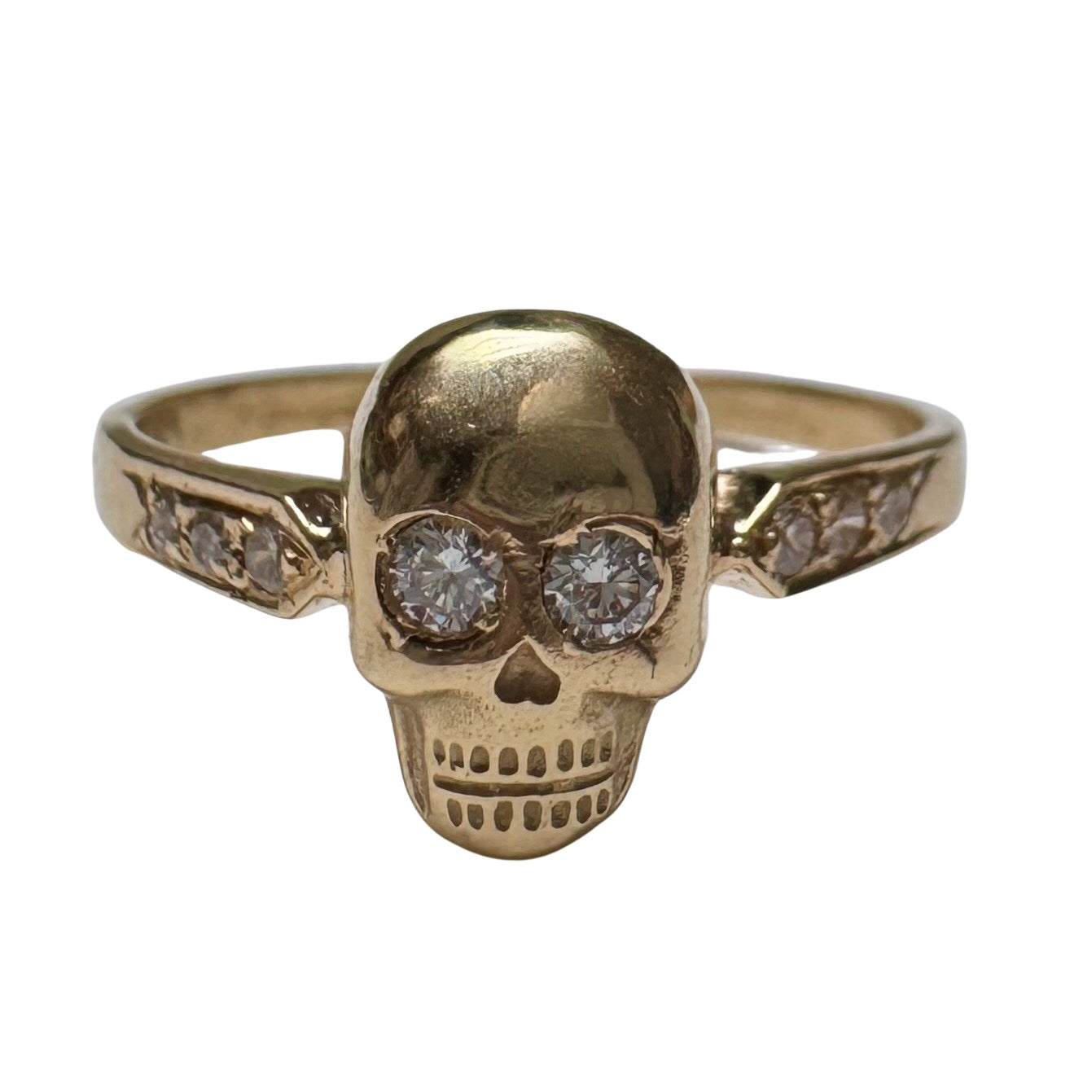reimagined V I N T A G E // memento mori / 14k and pave diamond arrow motif skull stacking ring / size 7