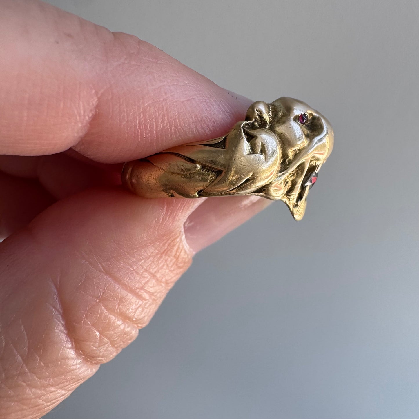 A N T I Q U E // nouveau lioness / 14k diamond and red stone art nouveau lioness ring / size 7.75+