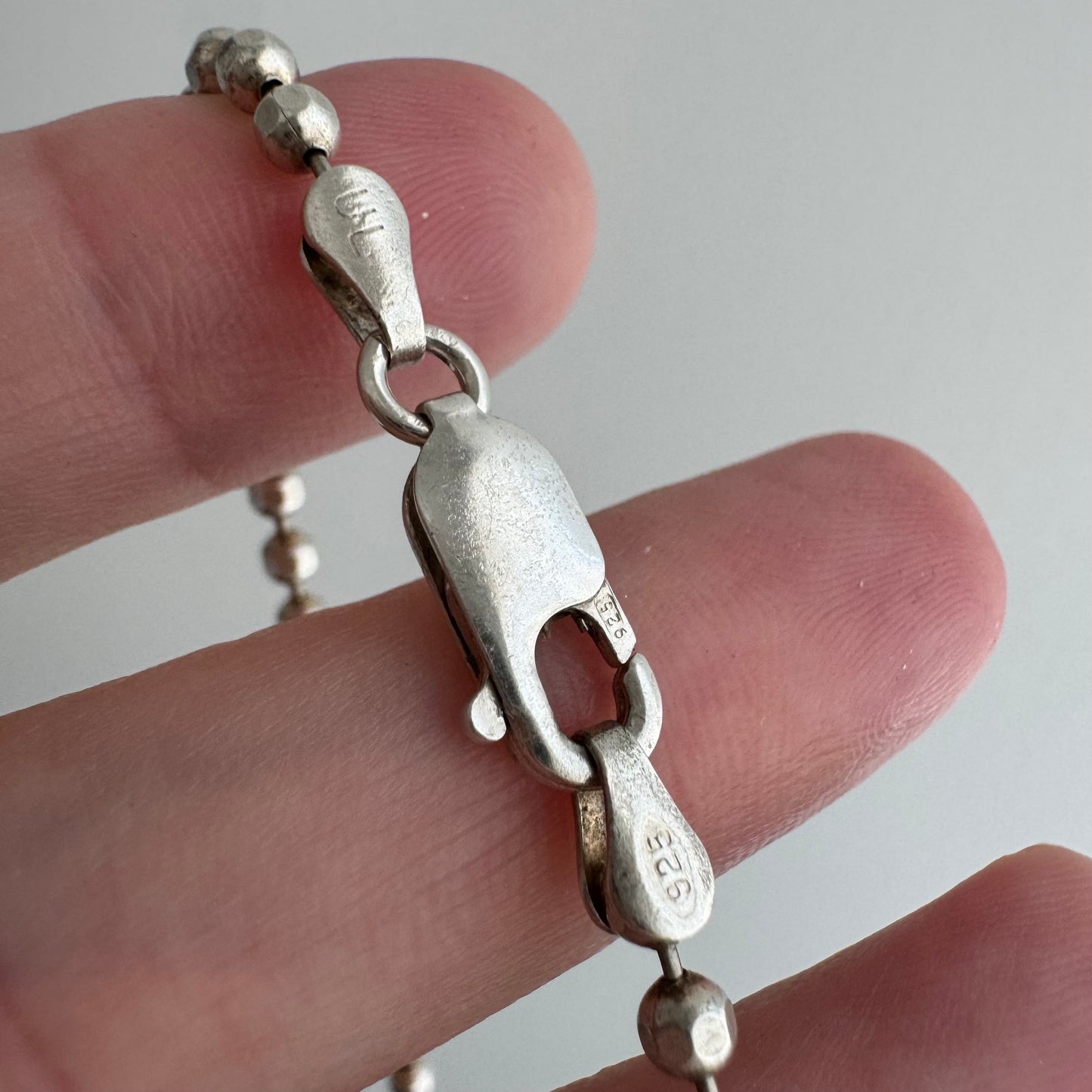 V I N T A G E // tiny disco / sterling silver ball bead necklace chain / 30.25", 18.5g