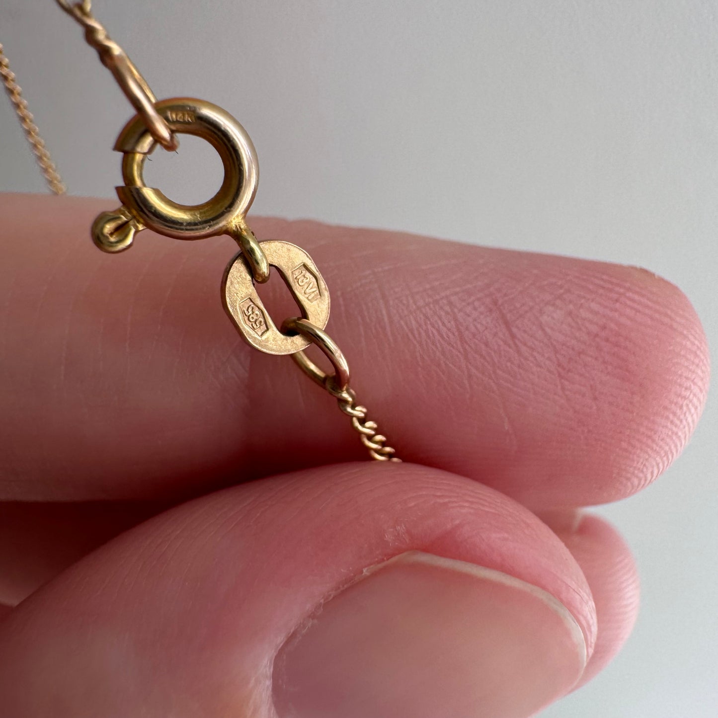 V I N T A G E // deco stations / 14k yellow gold curb chain necklace with fancy stations / almost 18.75", 2.3g