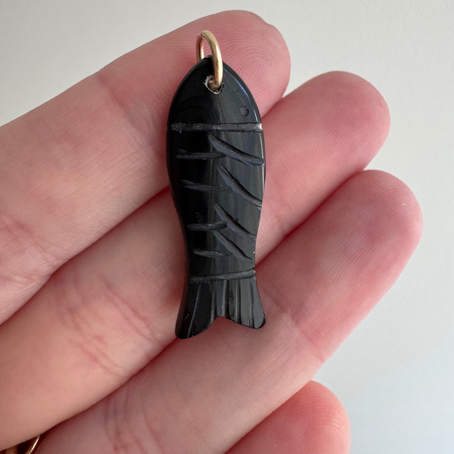 V I N T A G E // sweetest fish / carved onyx fish with 10k bail / a pendant