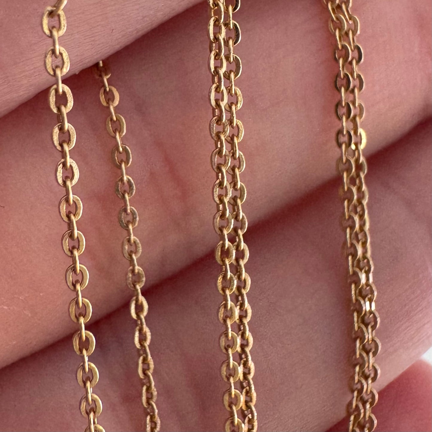 V I N T A G E // dainty cable / 14k yellow gold dainty 0.8mm cable chain necklace / 16.25", 1.4g