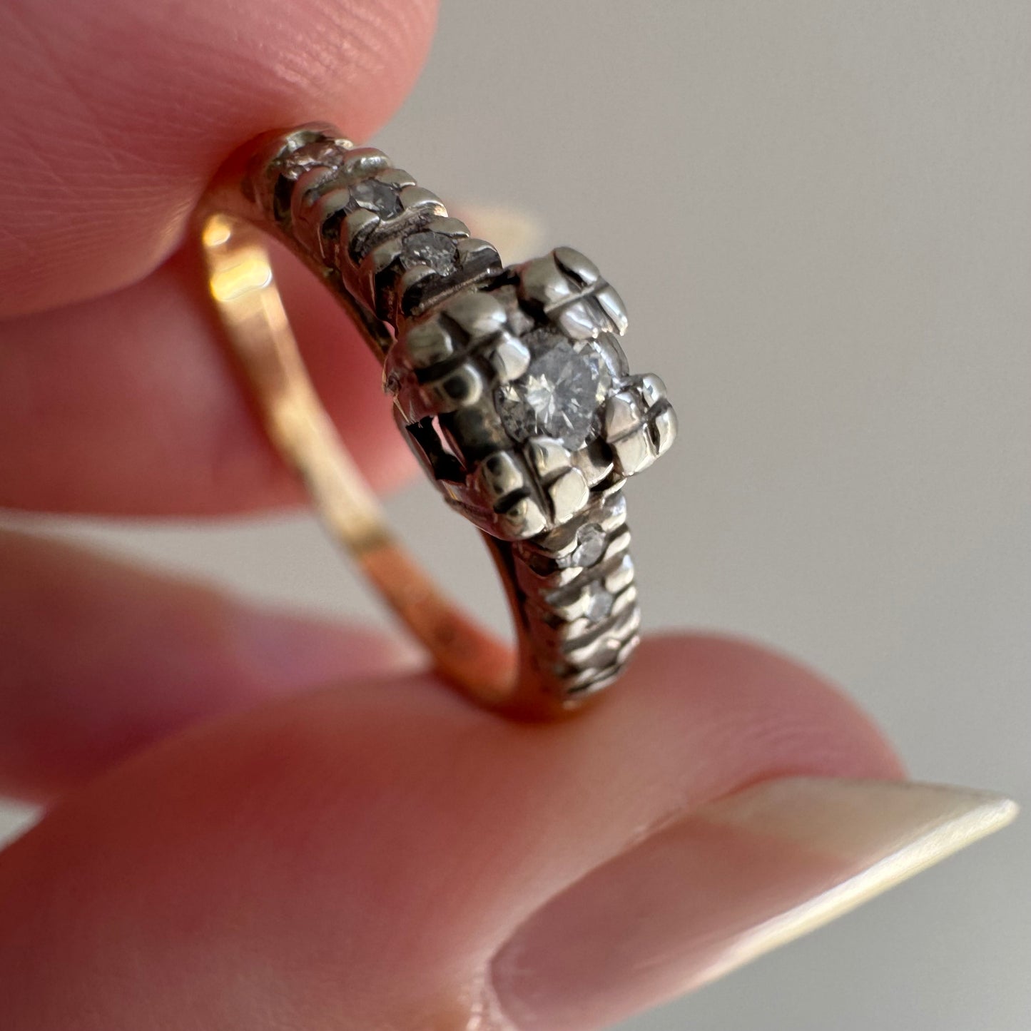 V I N T A G E // pinky promise / 14k and diamond seven stone stackable ring / size 3.5