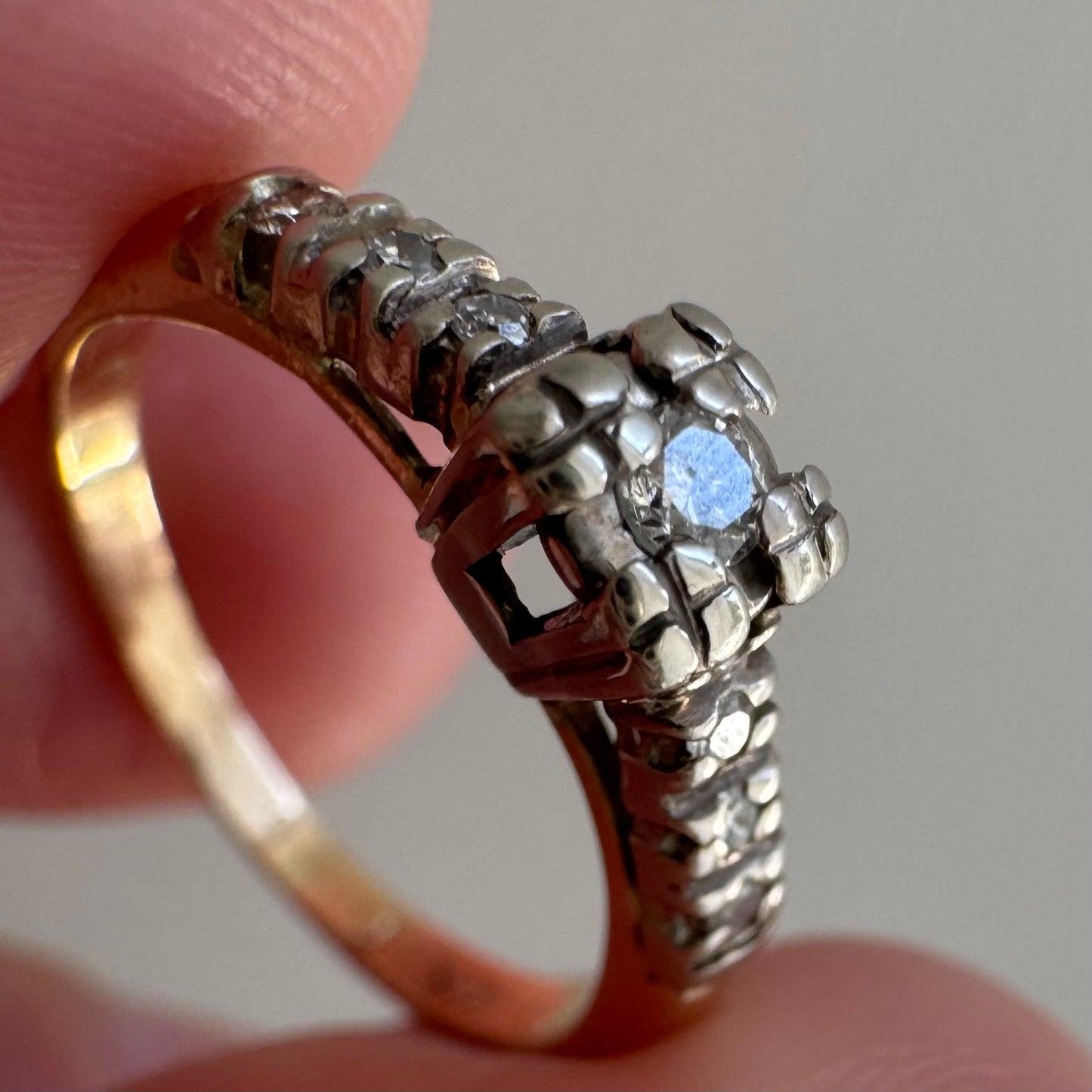 V I N T A G E // pinky promise / 14k and diamond seven stone stackable ring / size 3.5