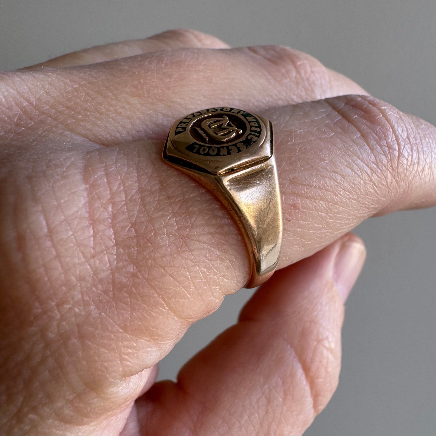 V I N T A G E // preparatory music school / 10k rosy gold music school class ring / size 7.5+