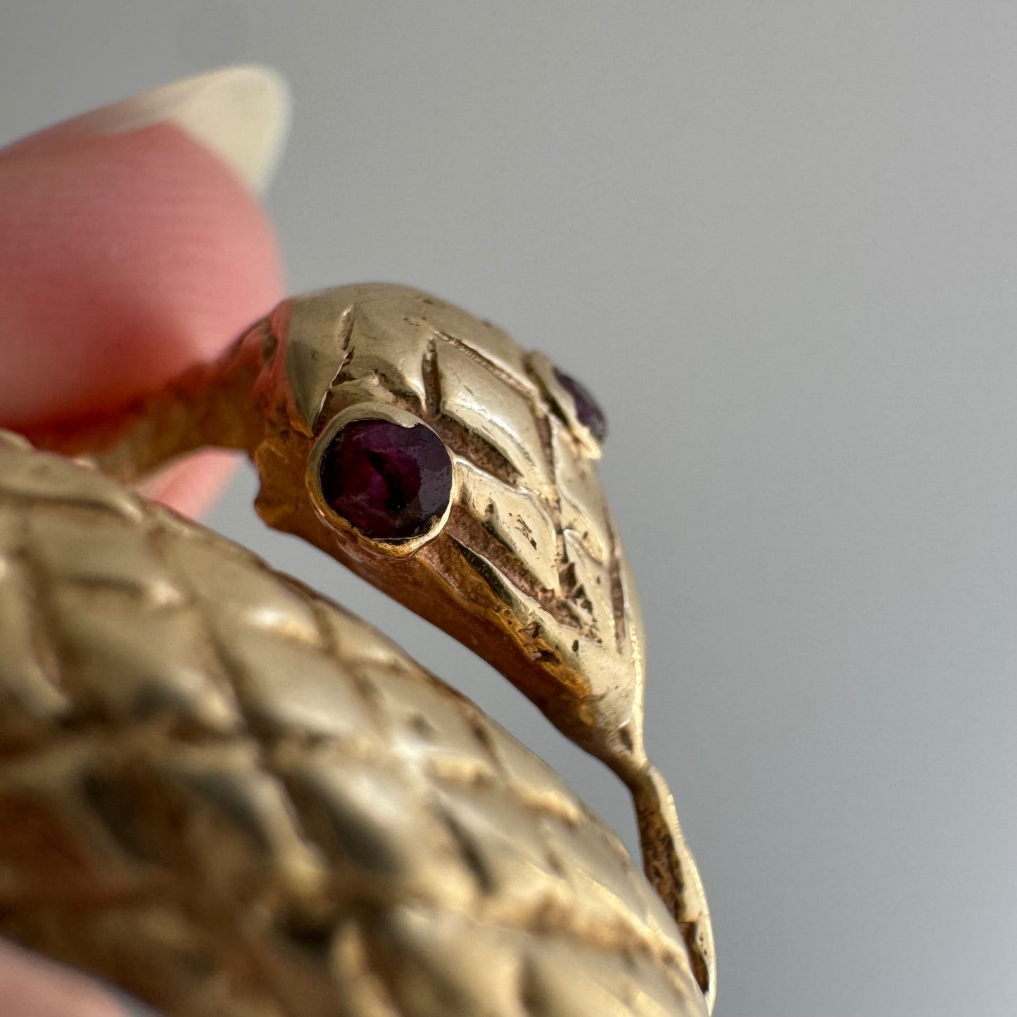 V I N T A G E // slithering friend / 14k gold and tourmaline snake ring / size 5.5
