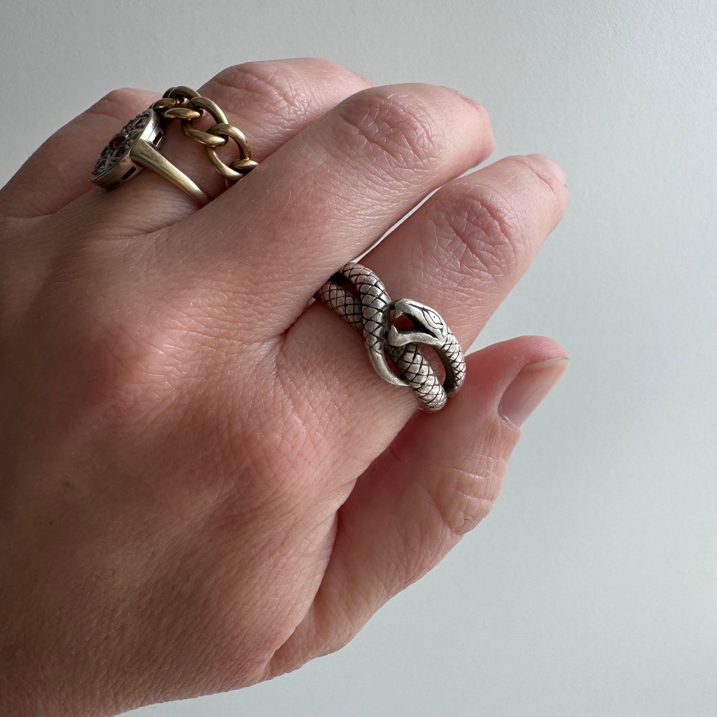 LIKE A LIVE // short term discounted price / sterling silver serpent ring / size 10+