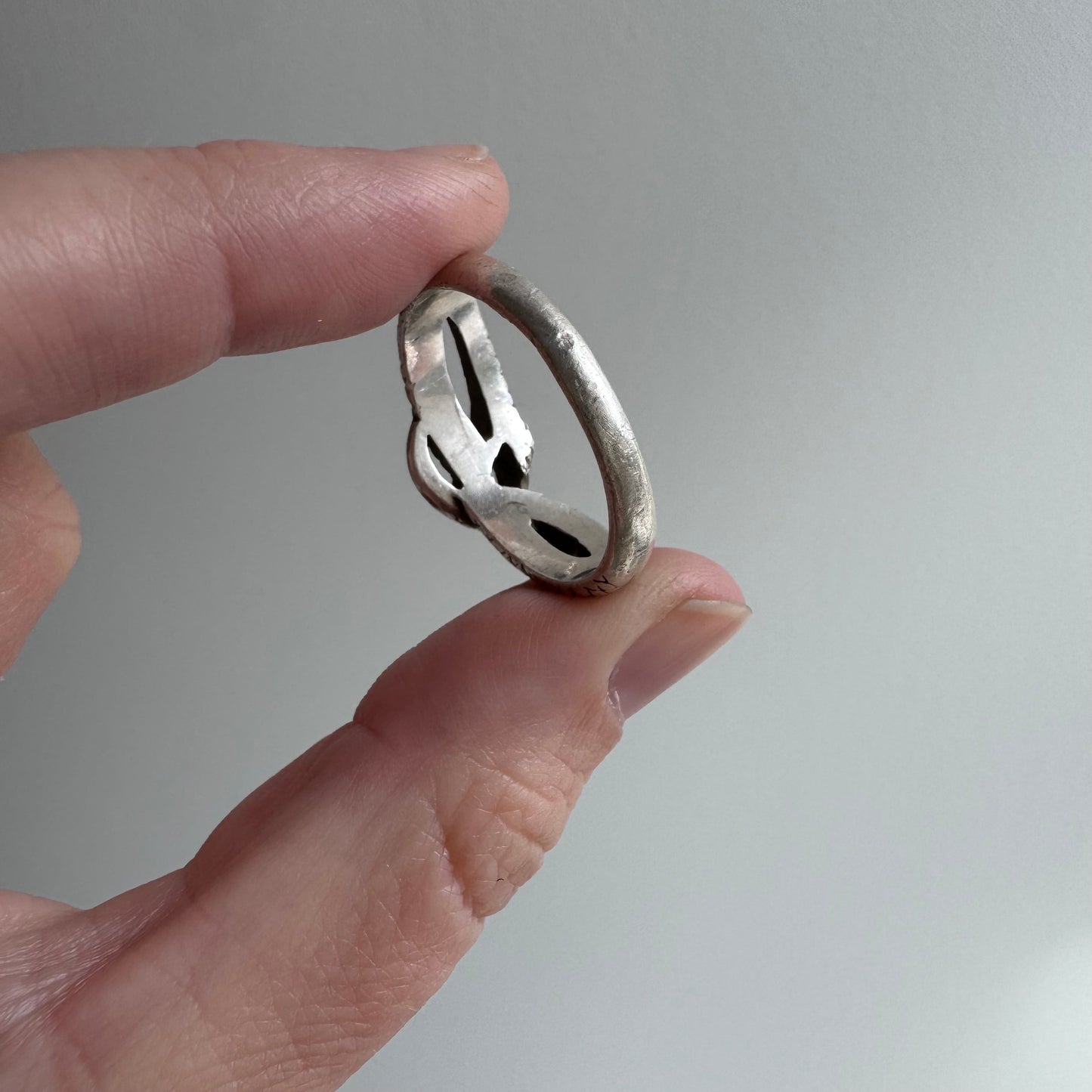 LIKE A LIVE // short term discounted price / sterling silver serpent ring / size 10+