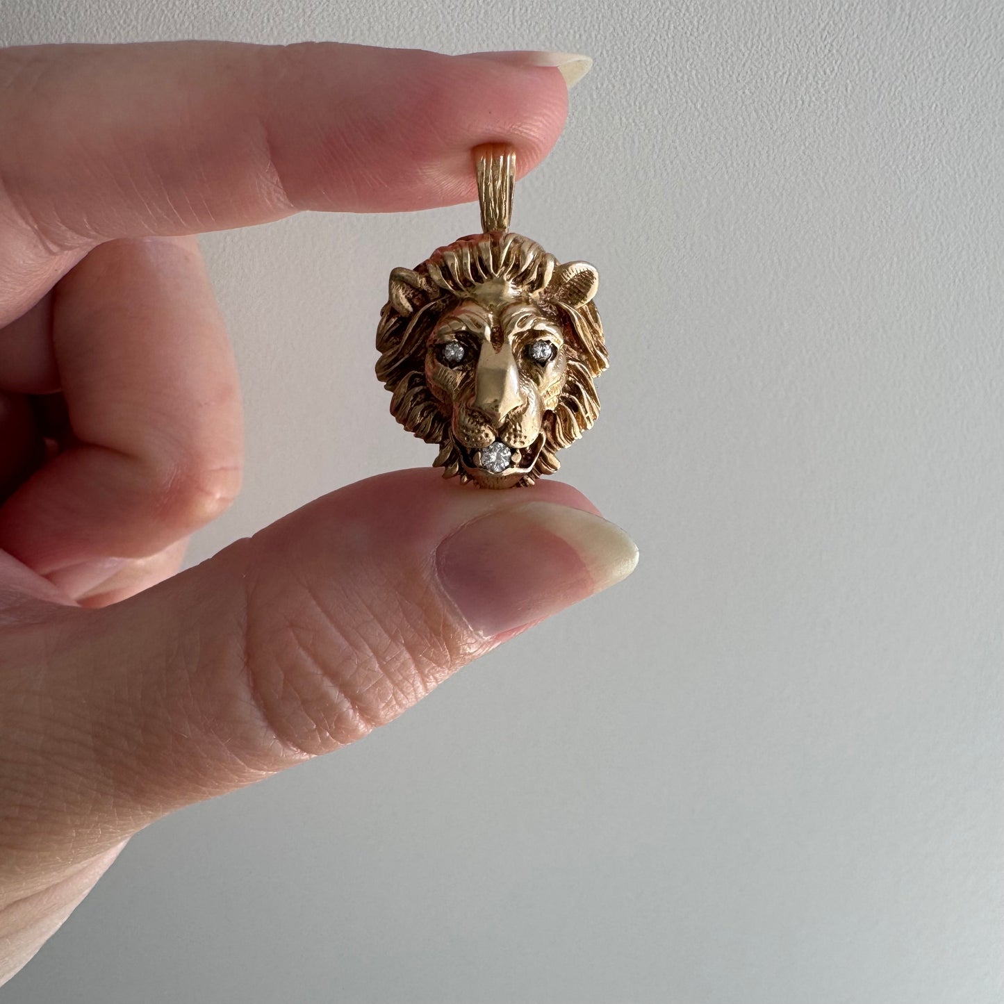V I N T A G E // diamond grin / solid 14k yellow gold and diamond lion face / a pendant