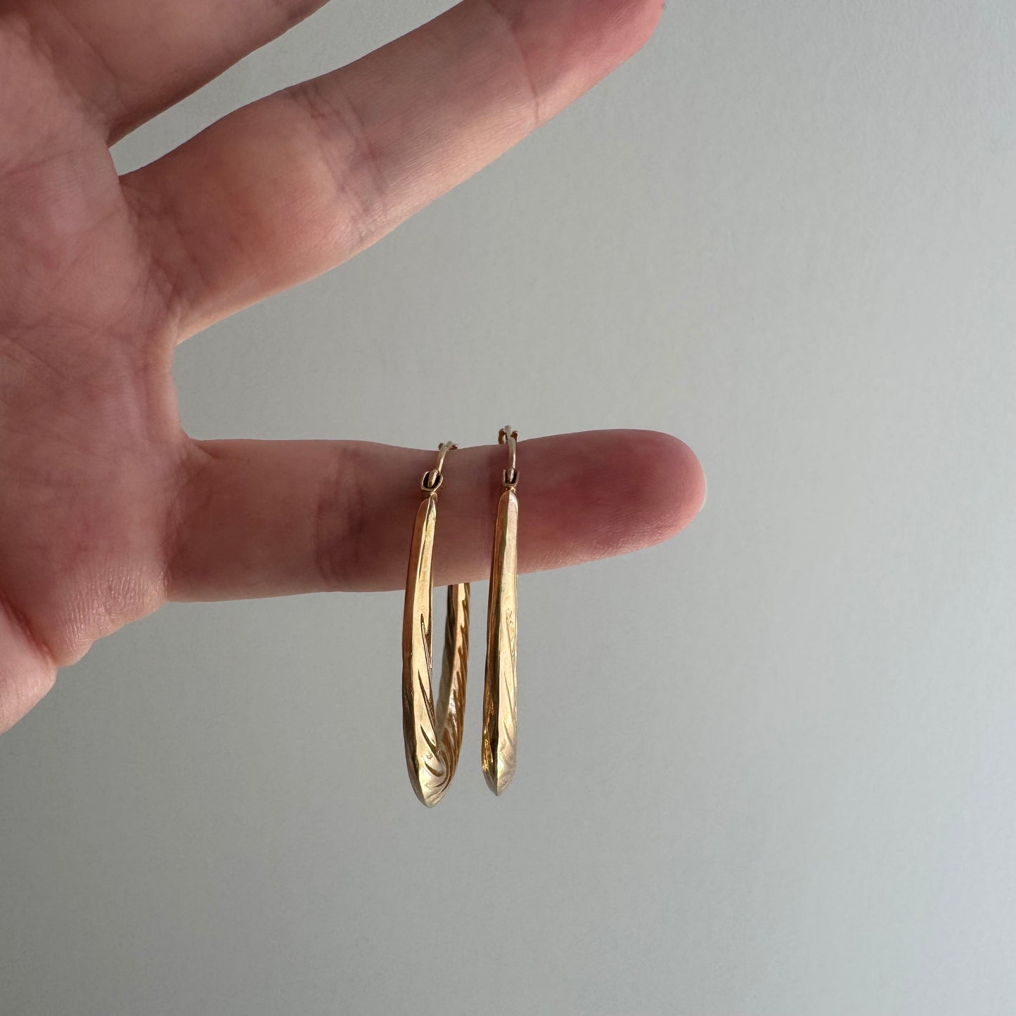 P R E - L O V E D // bright and shrimpy / 14k yellow gold ribbed hoops / over 1.25"
