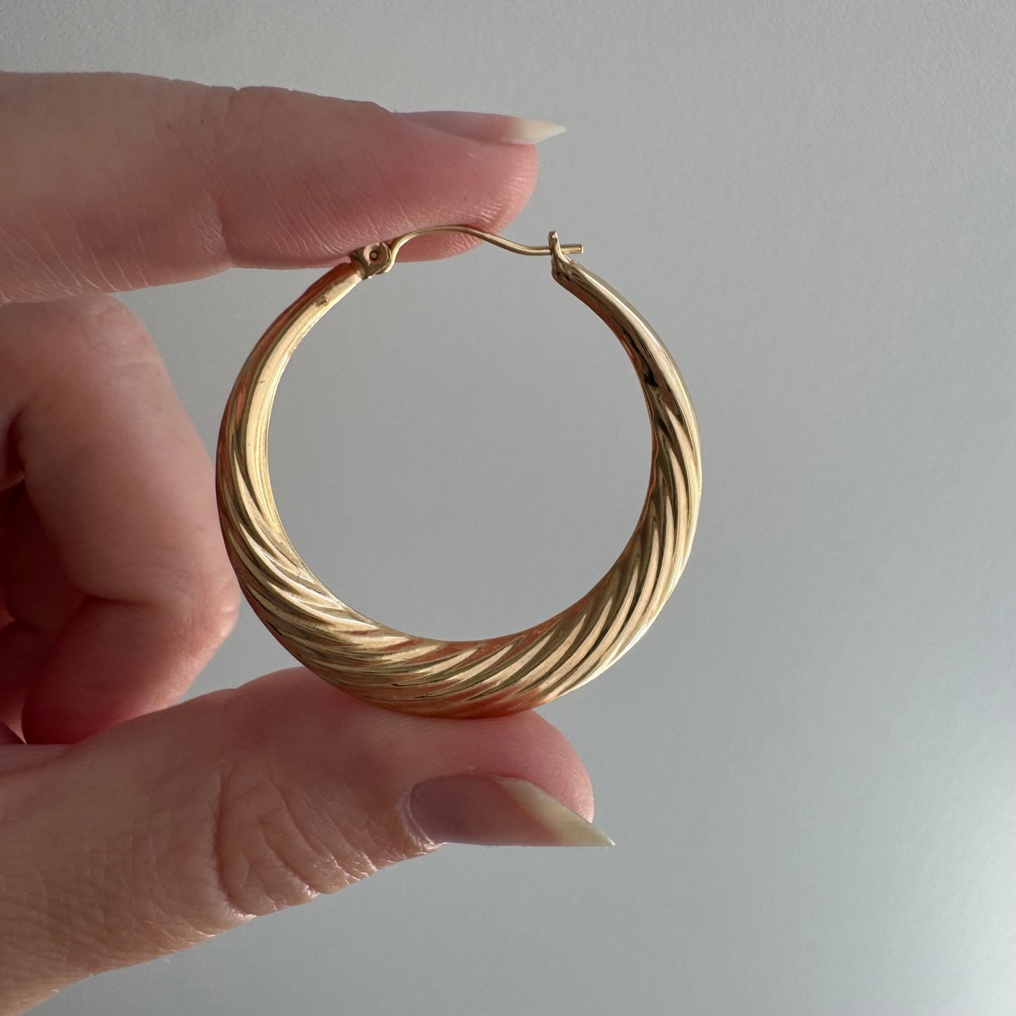 P R E - L O V E D // bright and shrimpy / 14k yellow gold ribbed hoops / over 1.25"