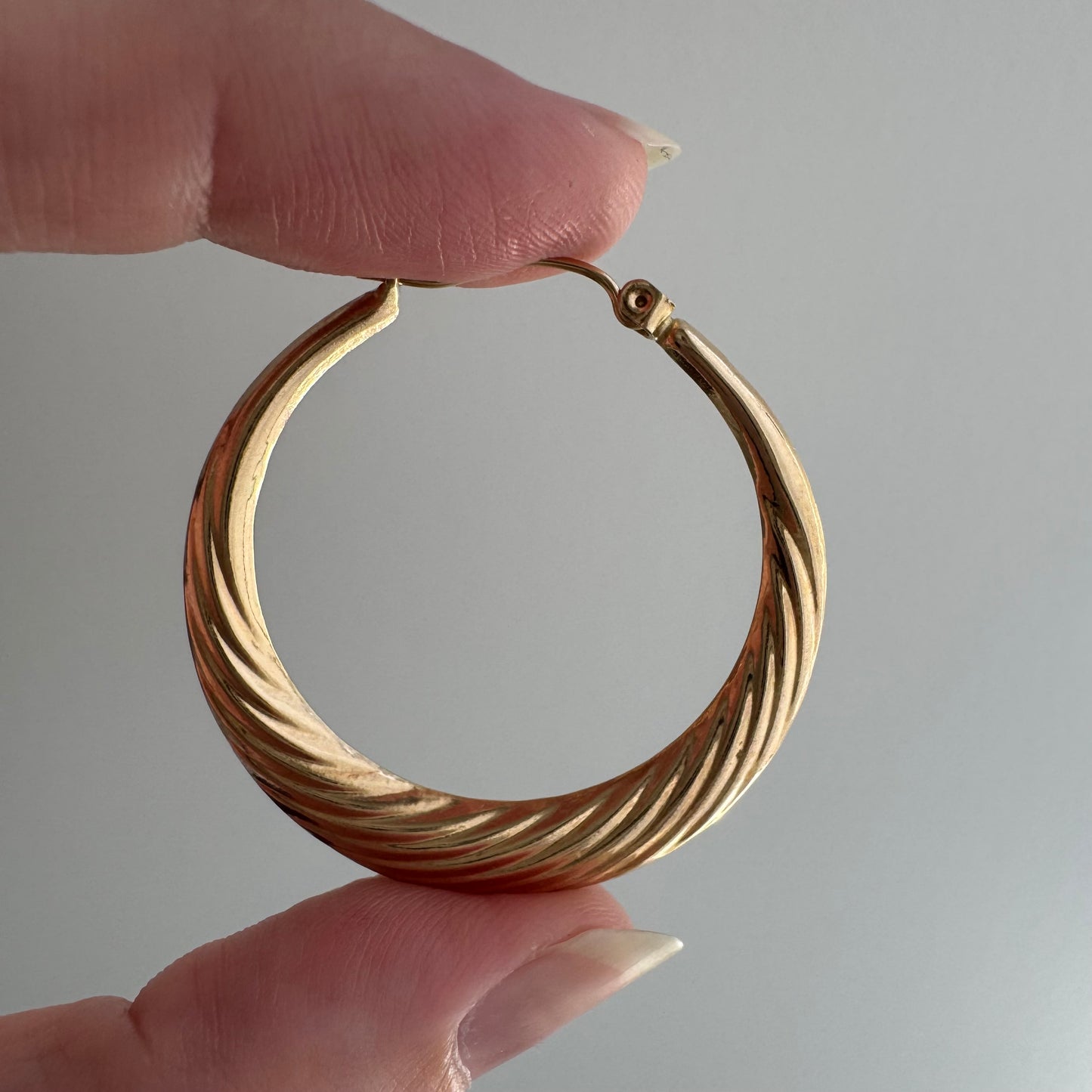 P R E - L O V E D // bright and shrimpy / 14k yellow gold ribbed hoops / over 1.25"