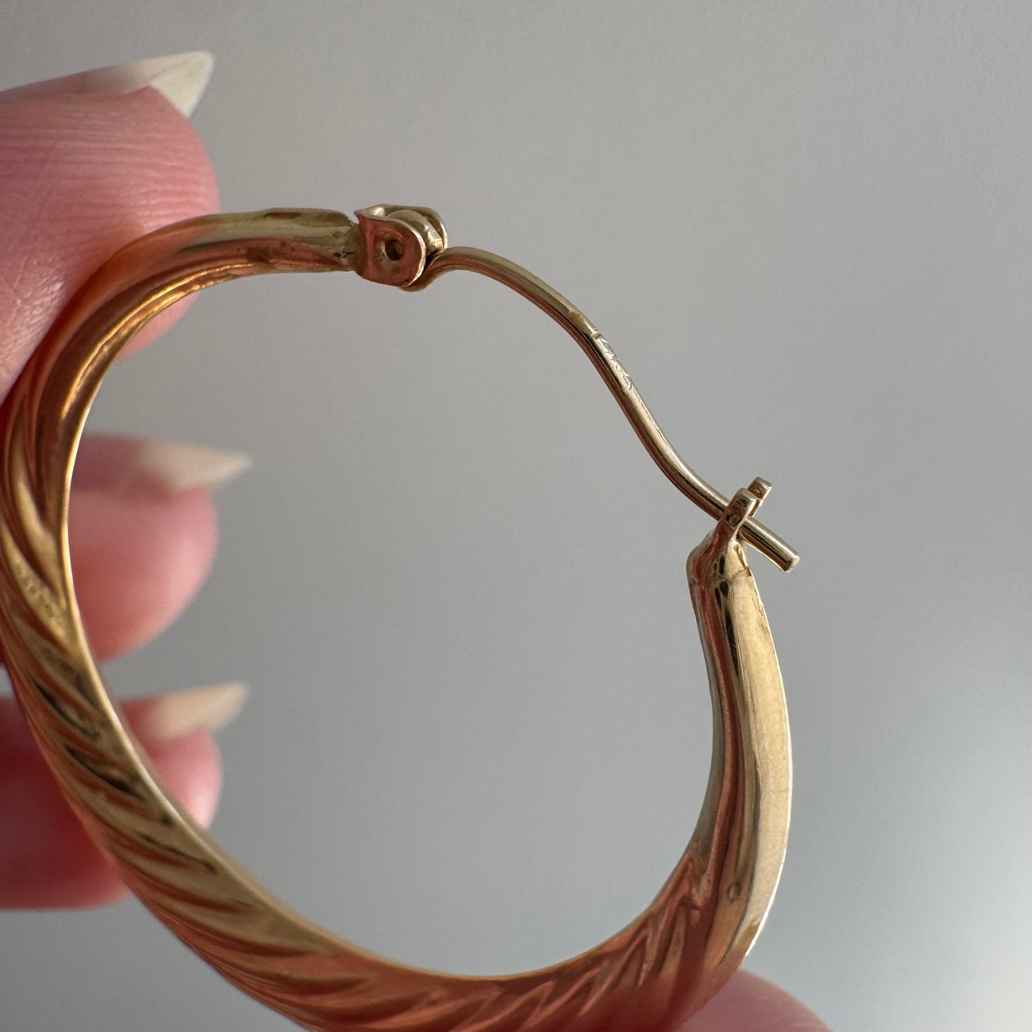P R E - L O V E D // bright and shrimpy / 14k yellow gold ribbed hoops / over 1.25"