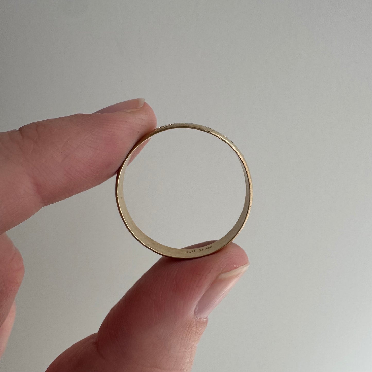 reimagined V I N T A G E // wind blown / 10k yellow gold 4.1mm band with diamond and wind-blown dandelion seeds / size 10.75