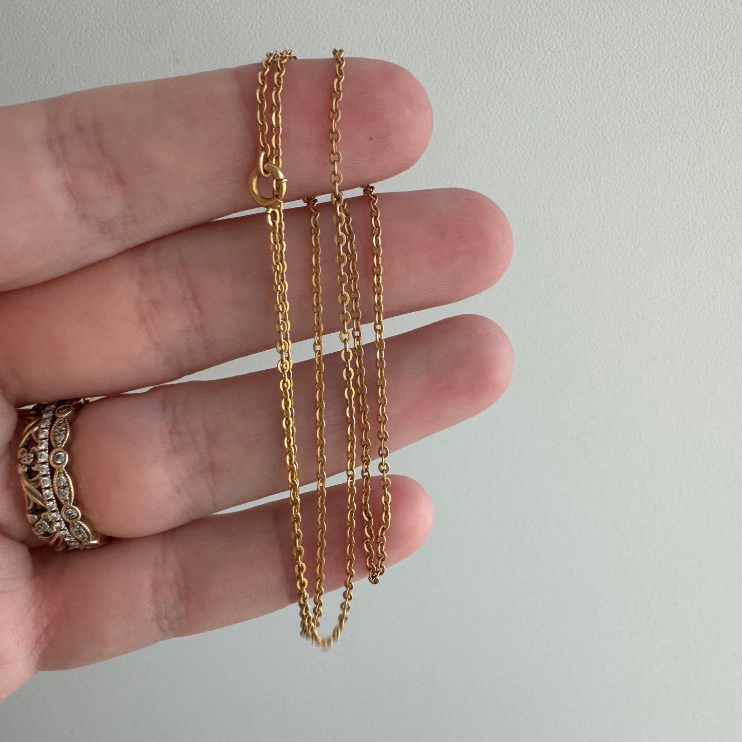 V I N T A G E // classic cable / 10k yellow gold 1.5mm dainty cable link chain / 18.25", 1.5g