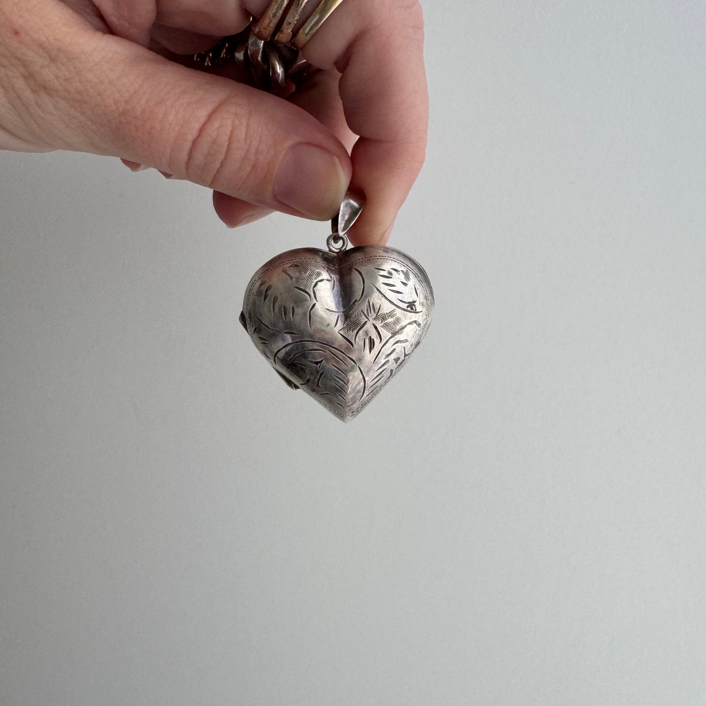 48 hour pricing // early access discounted price / sterling silver very puffy large heart locket compartment