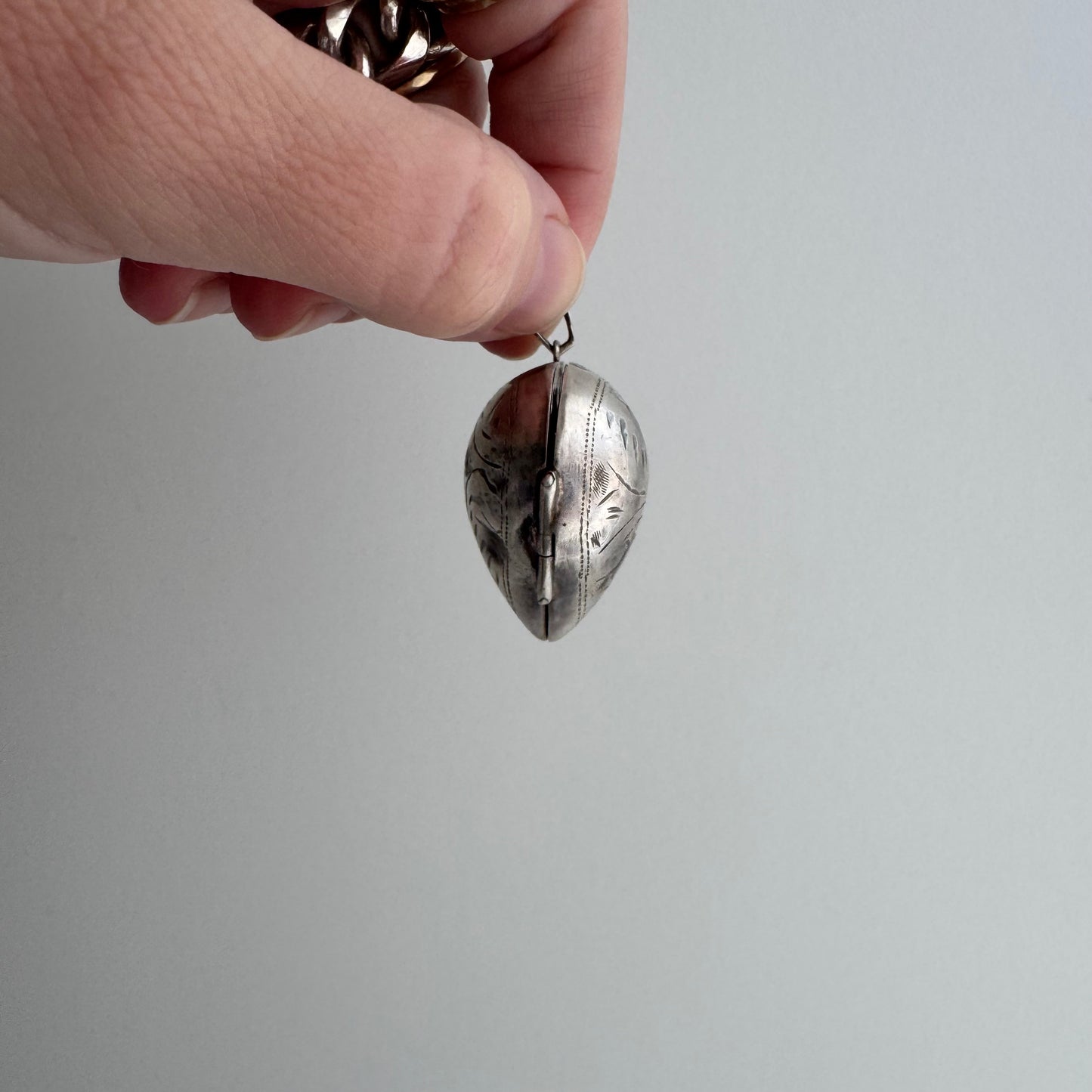 48 hour pricing // early access discounted price / sterling silver very puffy large heart locket compartment