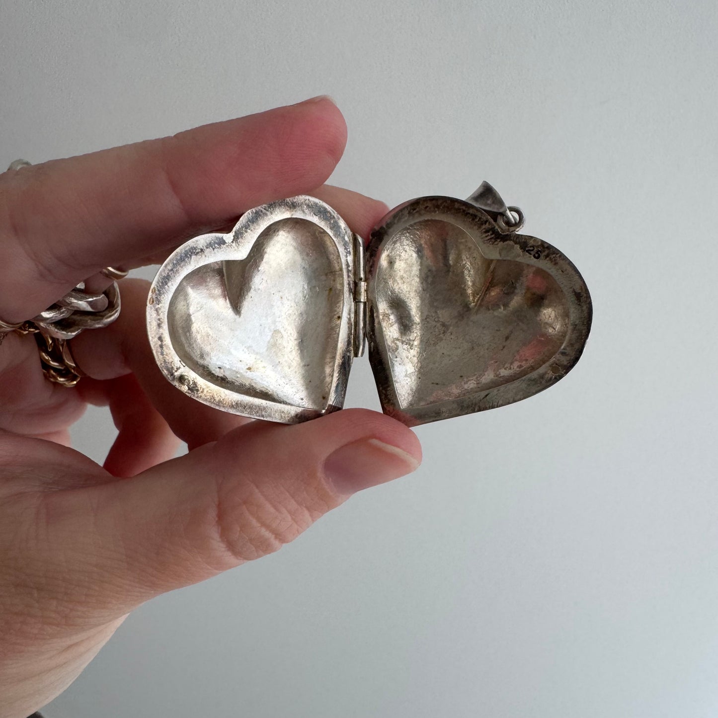 48 hour pricing // early access discounted price / sterling silver very puffy large heart locket compartment