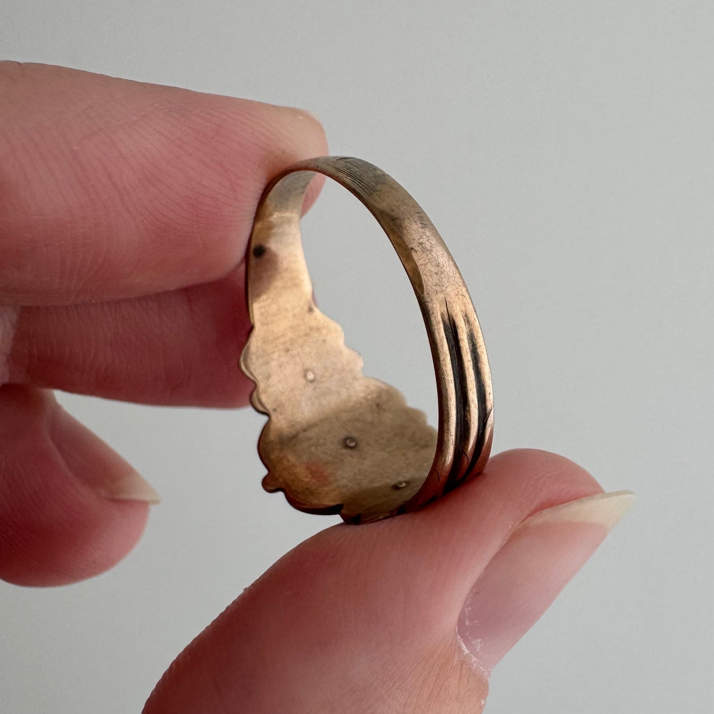 rehabbed A N T I Q U E // 9k rose gold starburst trilogy signet band with turquoise and rose cut diamond / size 9.25