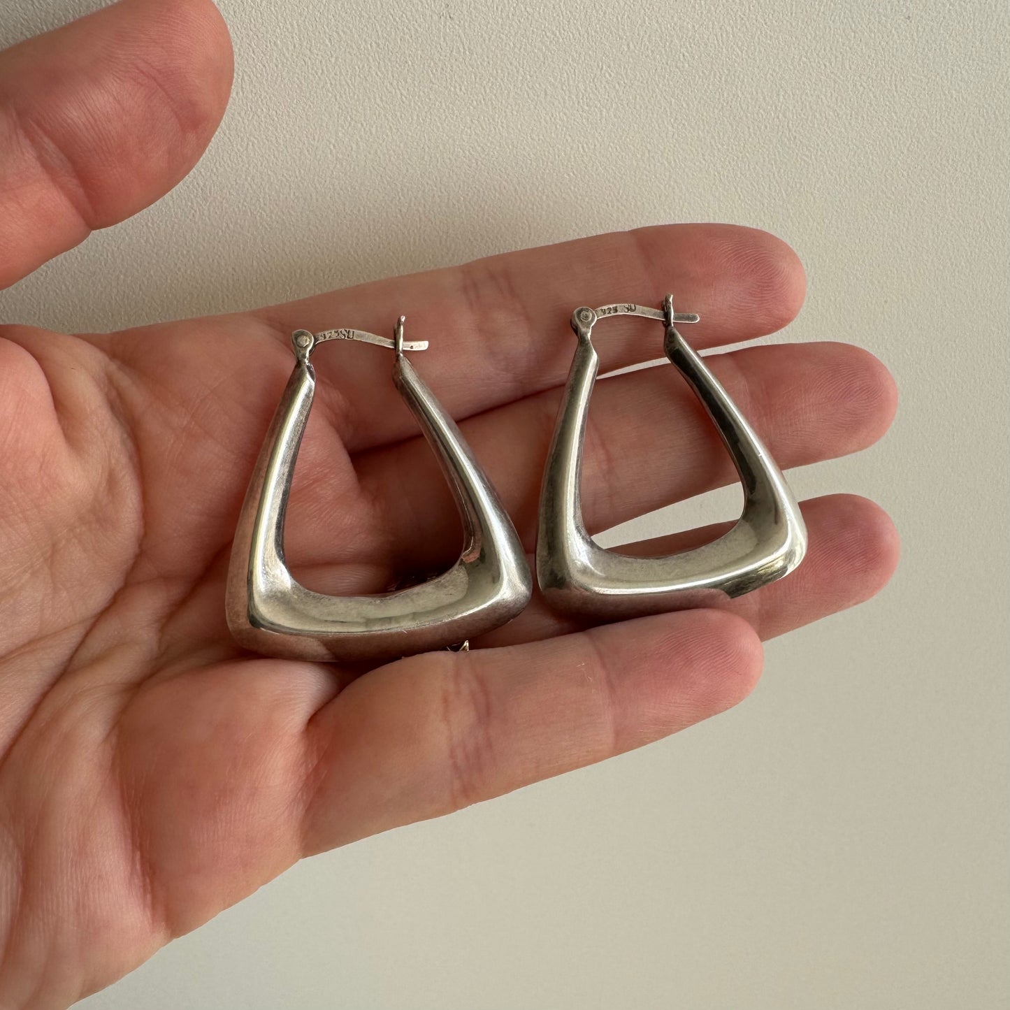 RESERVED V I N T A G E // gentle geometry / sterling silver almost triangle hoops / earrings