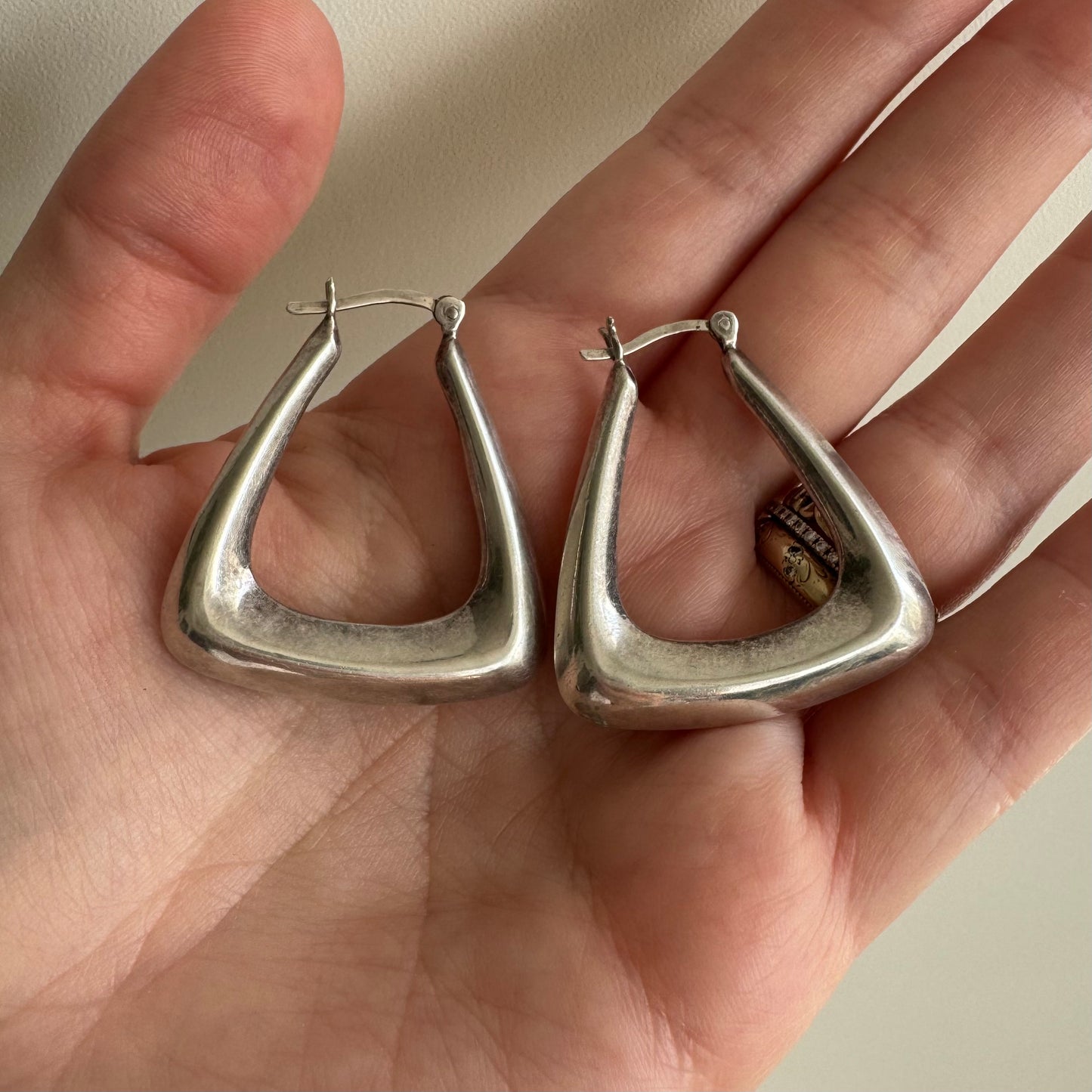 RESERVED V I N T A G E // gentle geometry / sterling silver almost triangle hoops / earrings