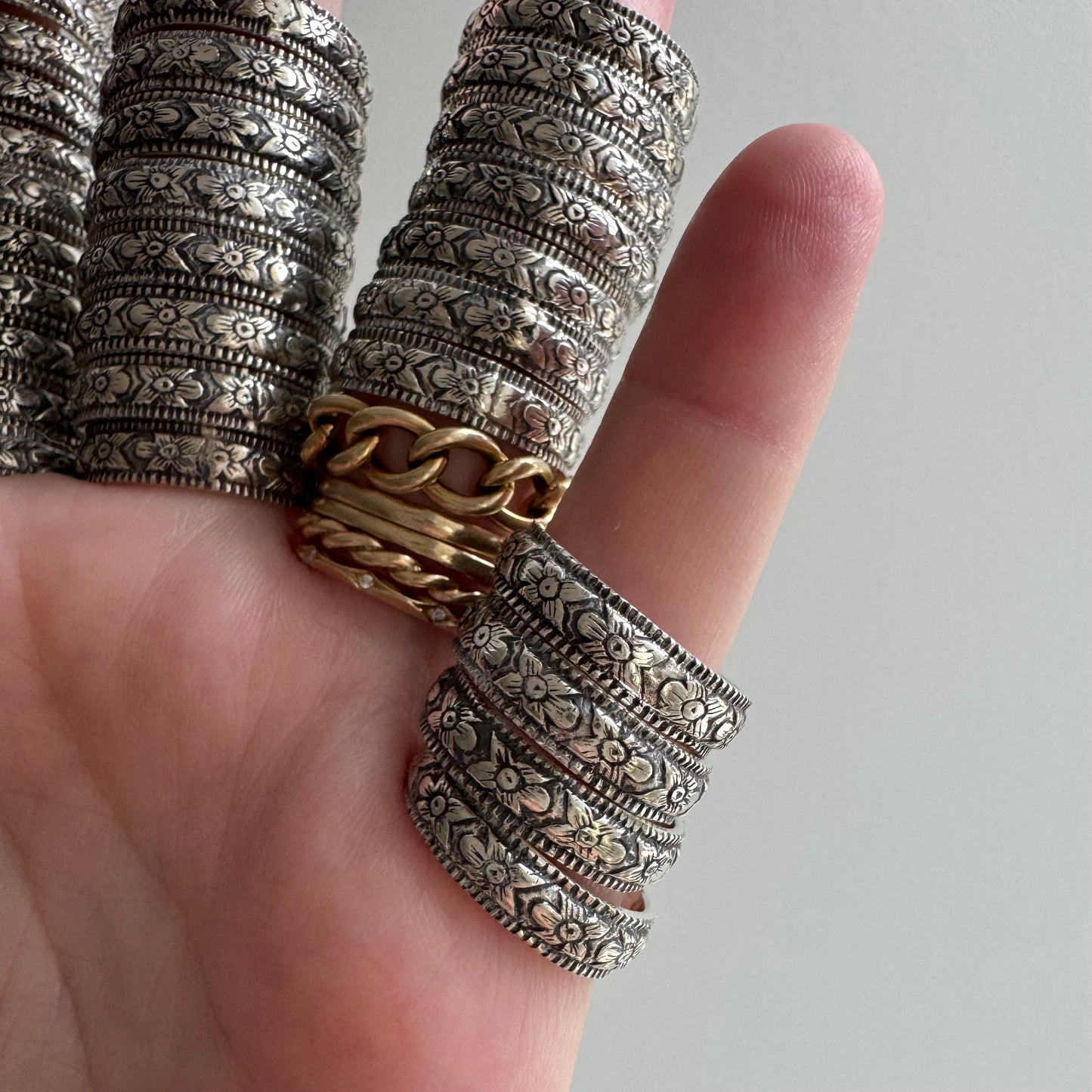 E S T A T E // new old stock bands / sterling silver art nouveau style floral patterned eternity bands