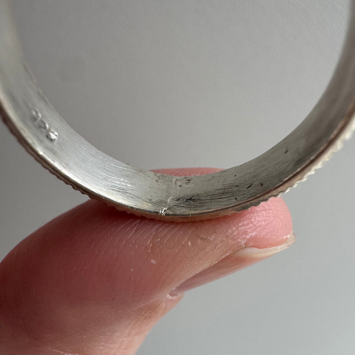 E S T A T E // new old stock bands / sterling silver art nouveau style floral patterned eternity bands