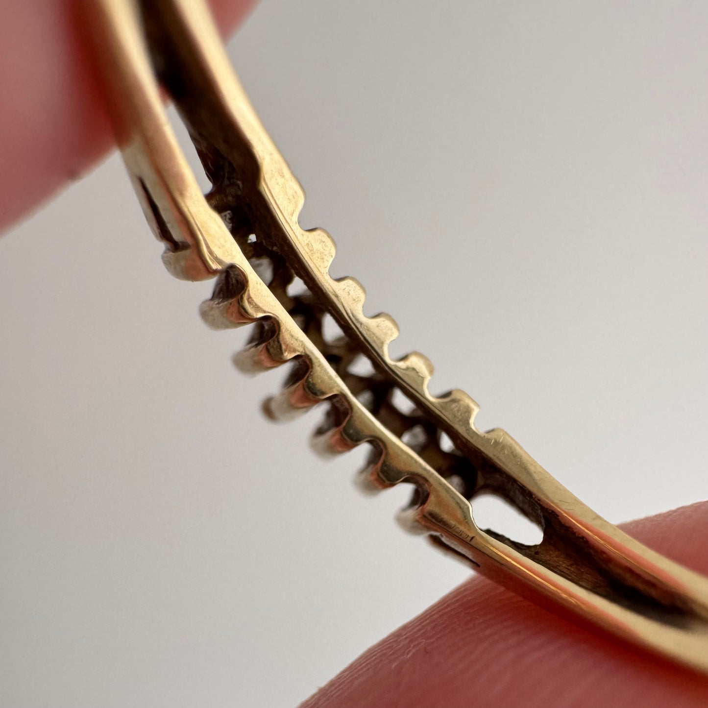 V I N T A G E // marquis arch / 14k and marquis diamond seven stone stackable ring / size 6.25+