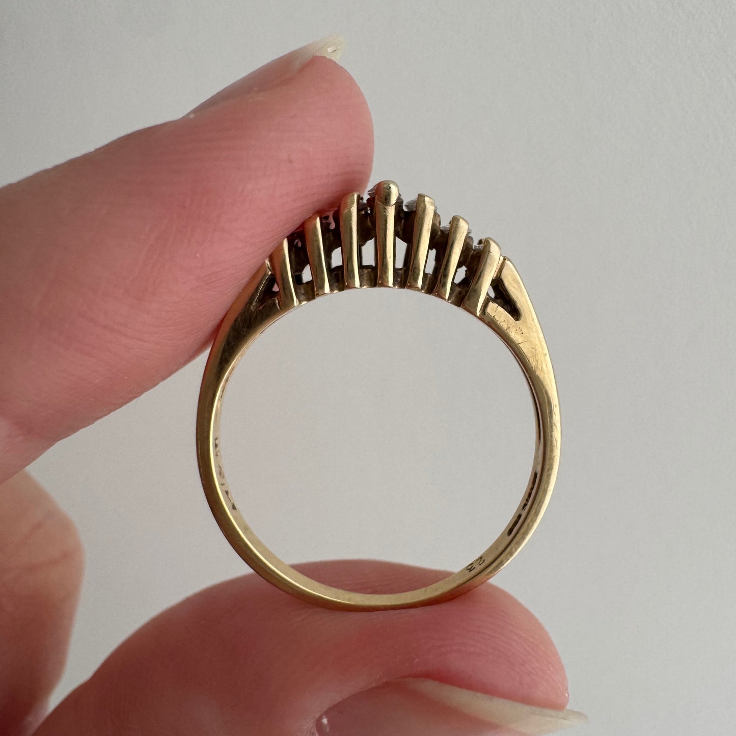 V I N T A G E // marquis arch / 14k and marquis diamond seven stone stackable ring / size 6.25+