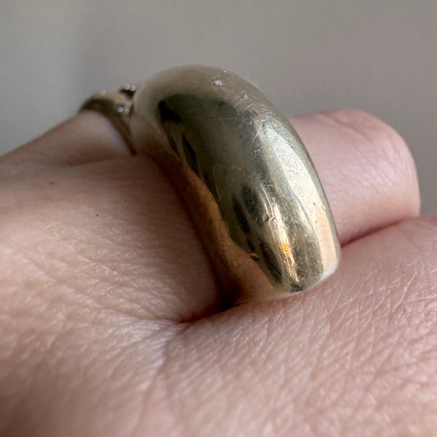 V I N T A G E // the great arch of Fingertown / fading gold over sterling silver domed arch ring / size 6.25