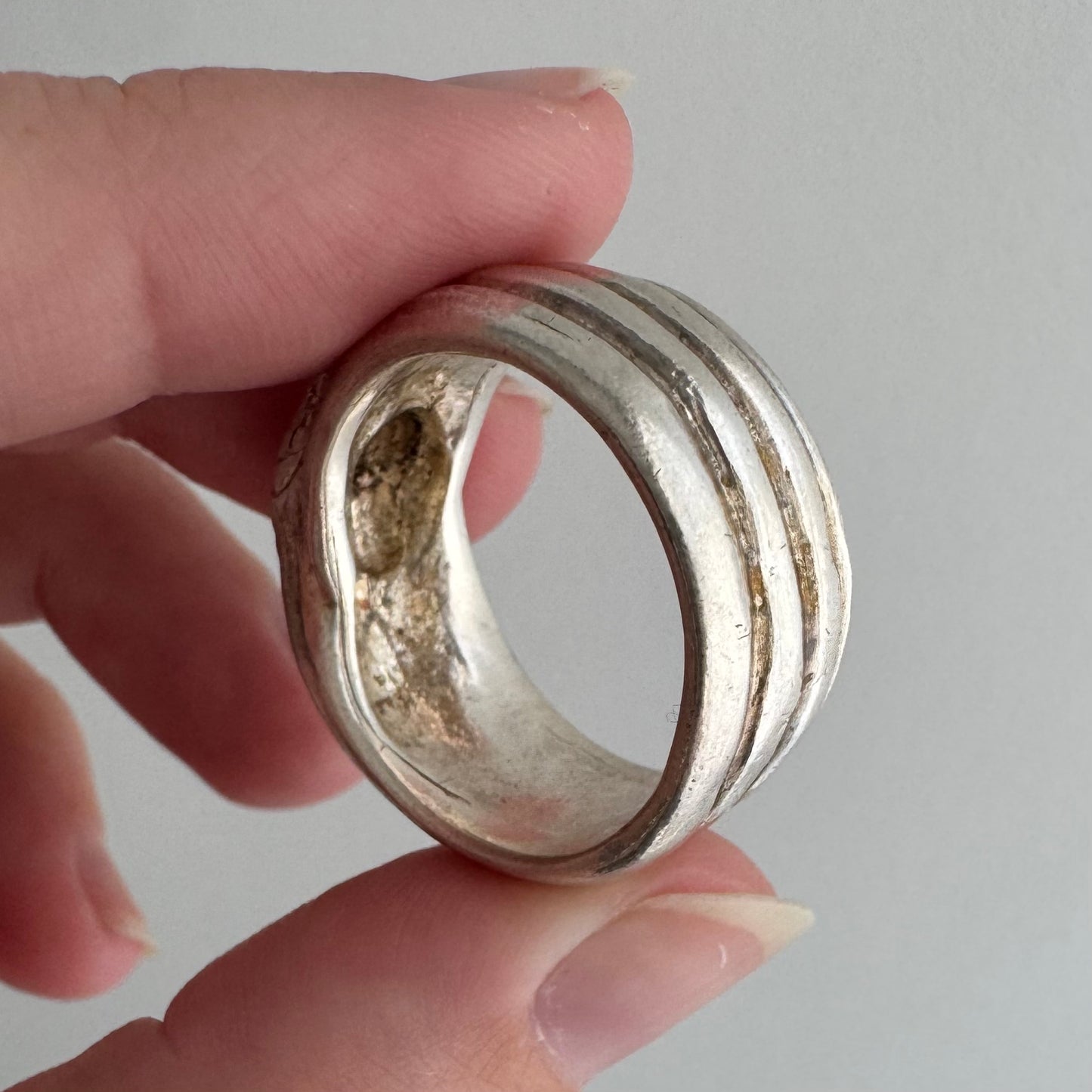 V I N T A G E // third time around / sterling silver wide band coiled snake band / size 8.5+