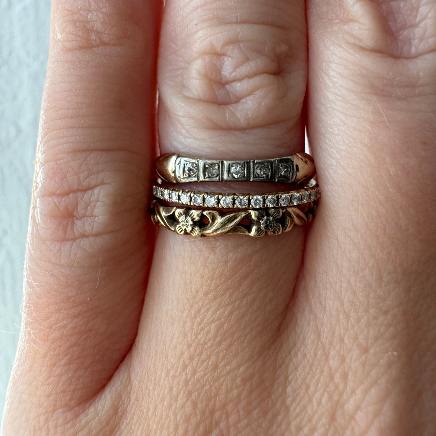 V I N T A G E // curved helper / 10k and diamond 1930s half eternity band / size 5.5