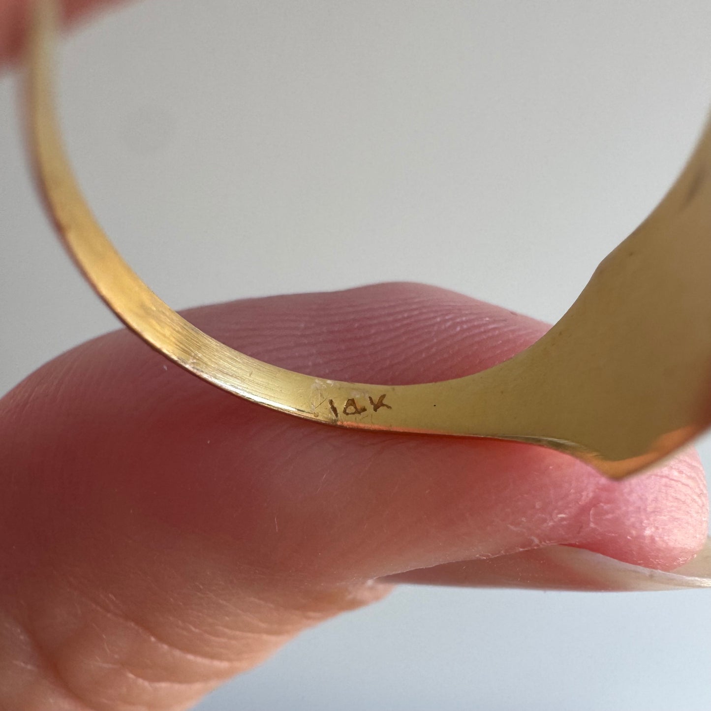 V I N T A G E // golden nugget / 14k + bloomed 22k finish gold rush era nugget signet / almost size 5