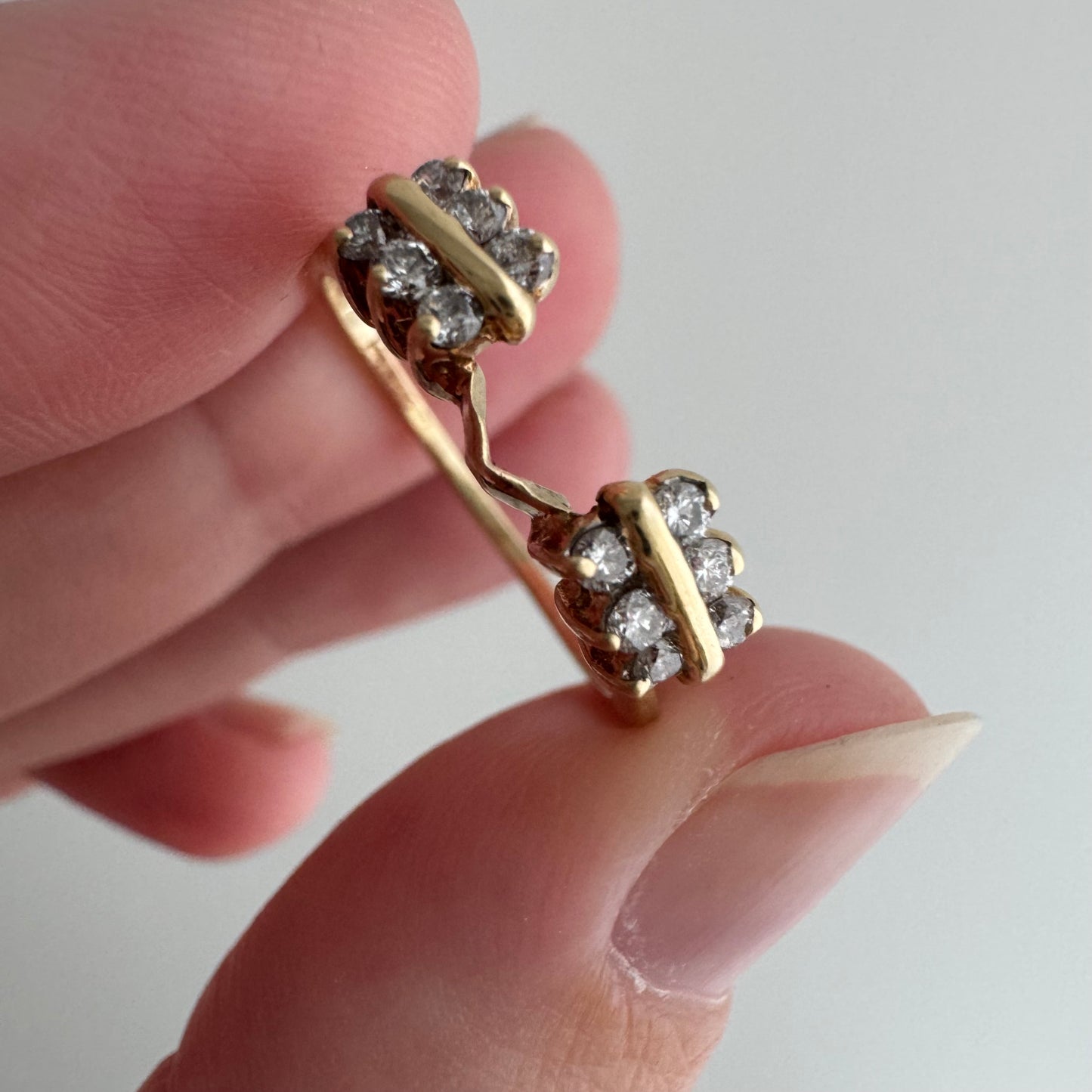 V I N T A G E // sparkle layer / 14k and diamond ring guard jacket / size 6.25