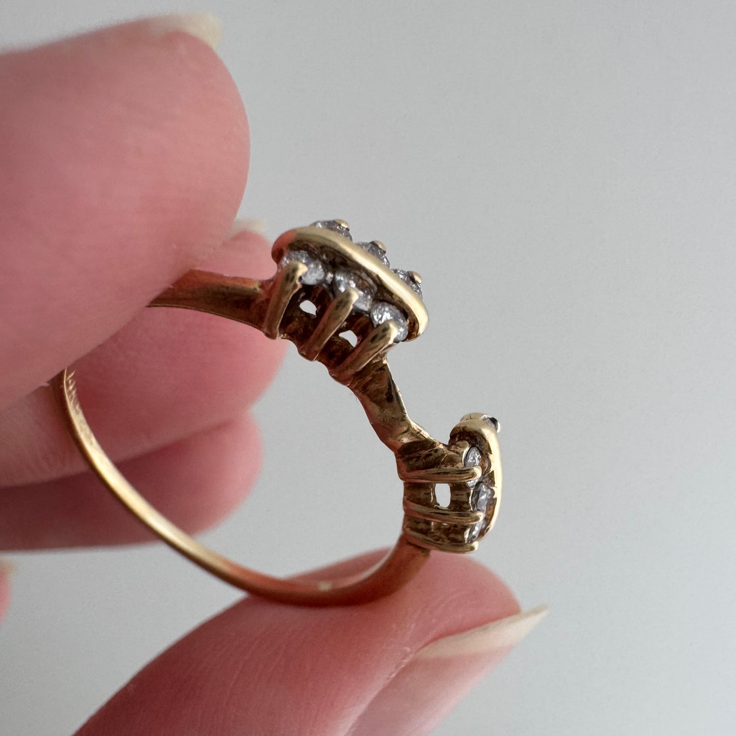 V I N T A G E // sparkle layer / 14k and diamond ring guard jacket / size 6.25