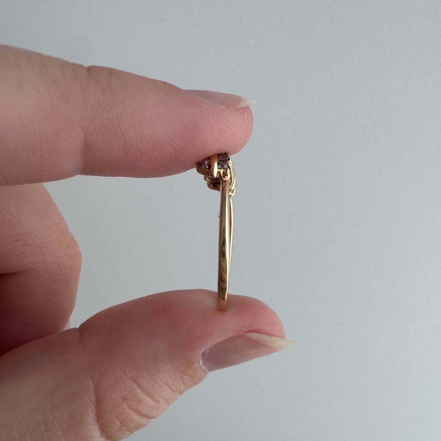 V I N T A G E // sparkle layer / 14k and diamond ring guard jacket / size 6.25