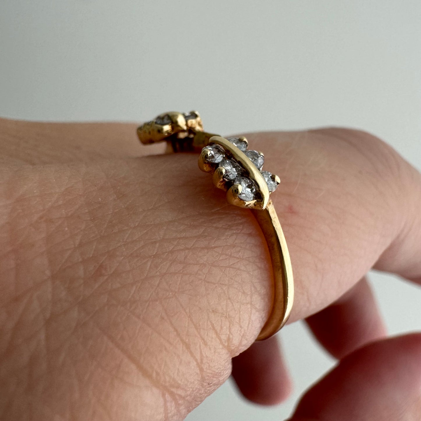 V I N T A G E // sparkle layer / 14k and diamond ring guard jacket / size 6.25