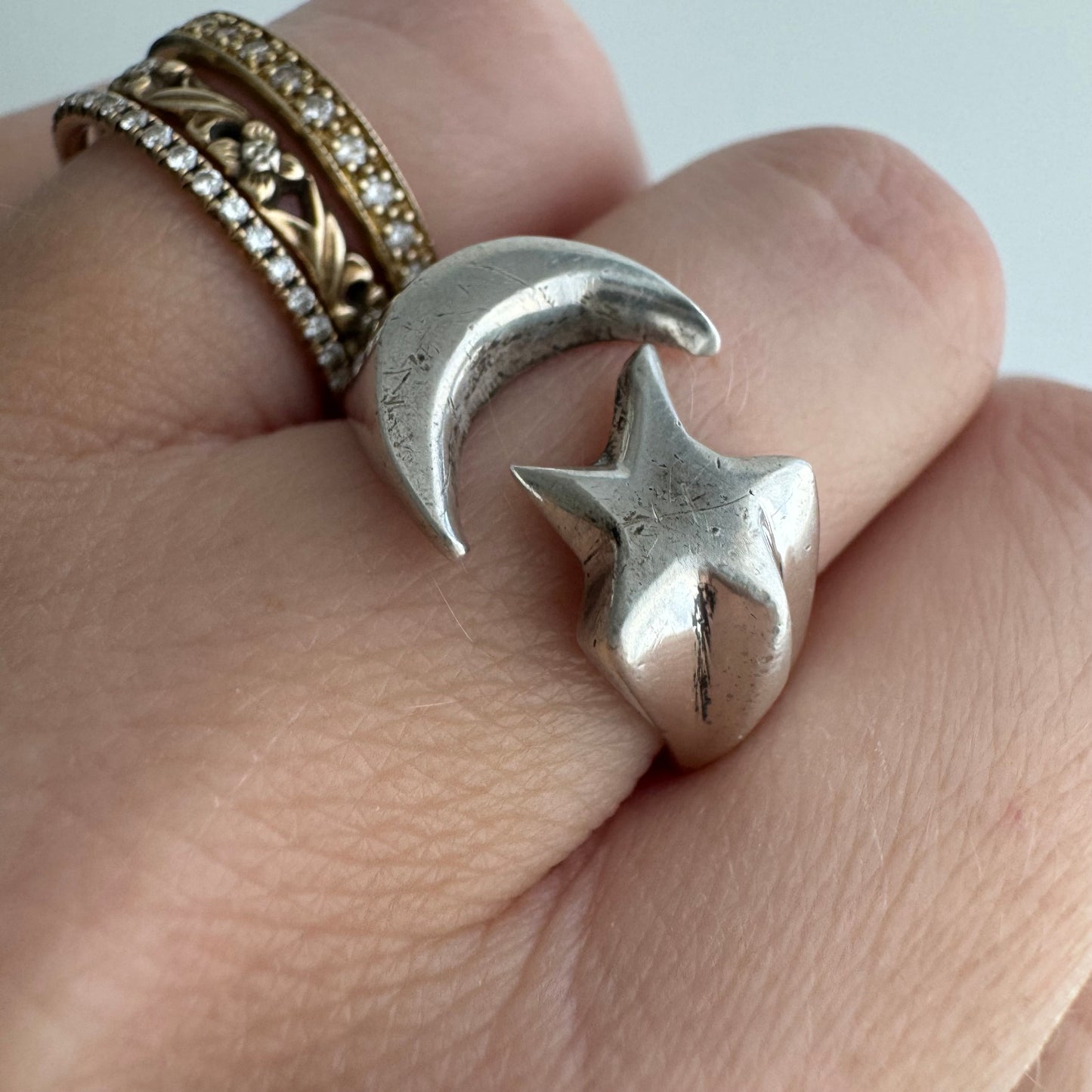 V I N T A G E // star and crescent / sterling silver star and crescent moon signet ring / size 7