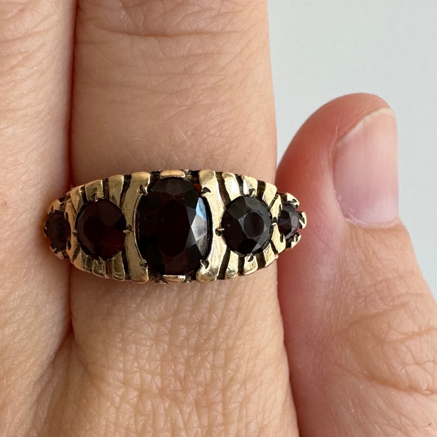 V I N T A G E // five stone boat / 9k and garnet glass five stone victorian style ring / size 6.25