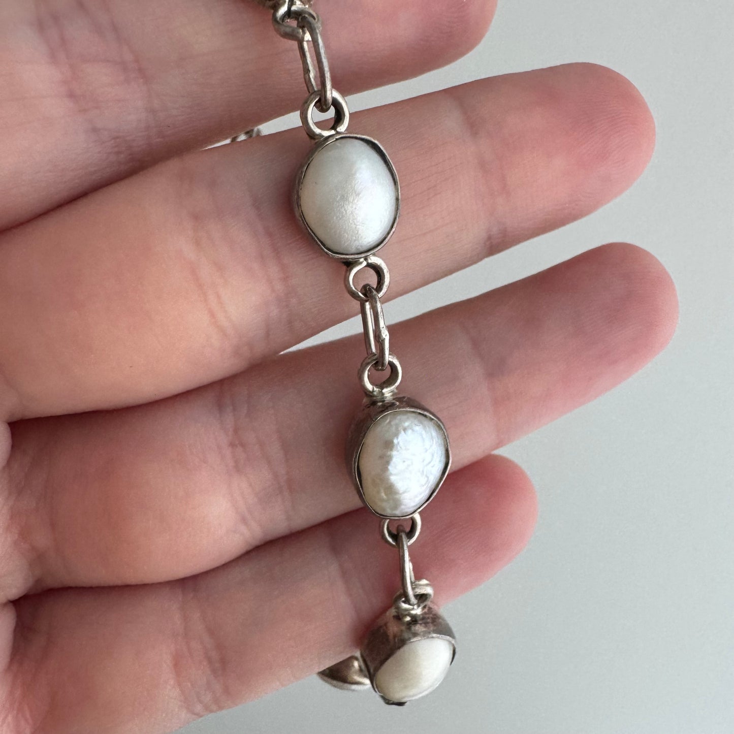 V I N T A G E // pearly links / sterling silver fresh water pearl link bracelet / 7.25", 10.4g