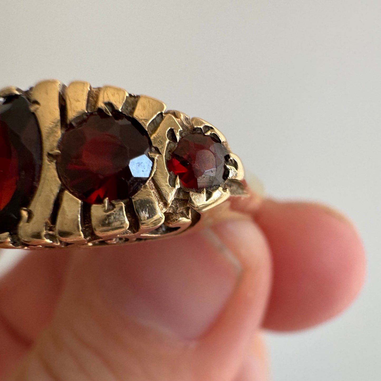 V I N T A G E // five stone boat / 9k and garnet glass five stone victorian style ring / size 6.25