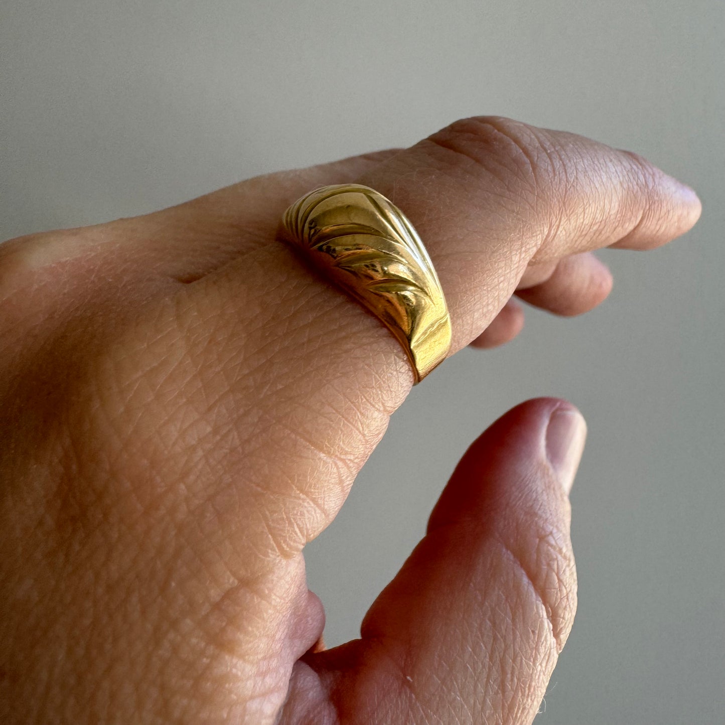 P R E - L O V E D // wearable croissant / 18k yellow gold hollow dome ring / size 7