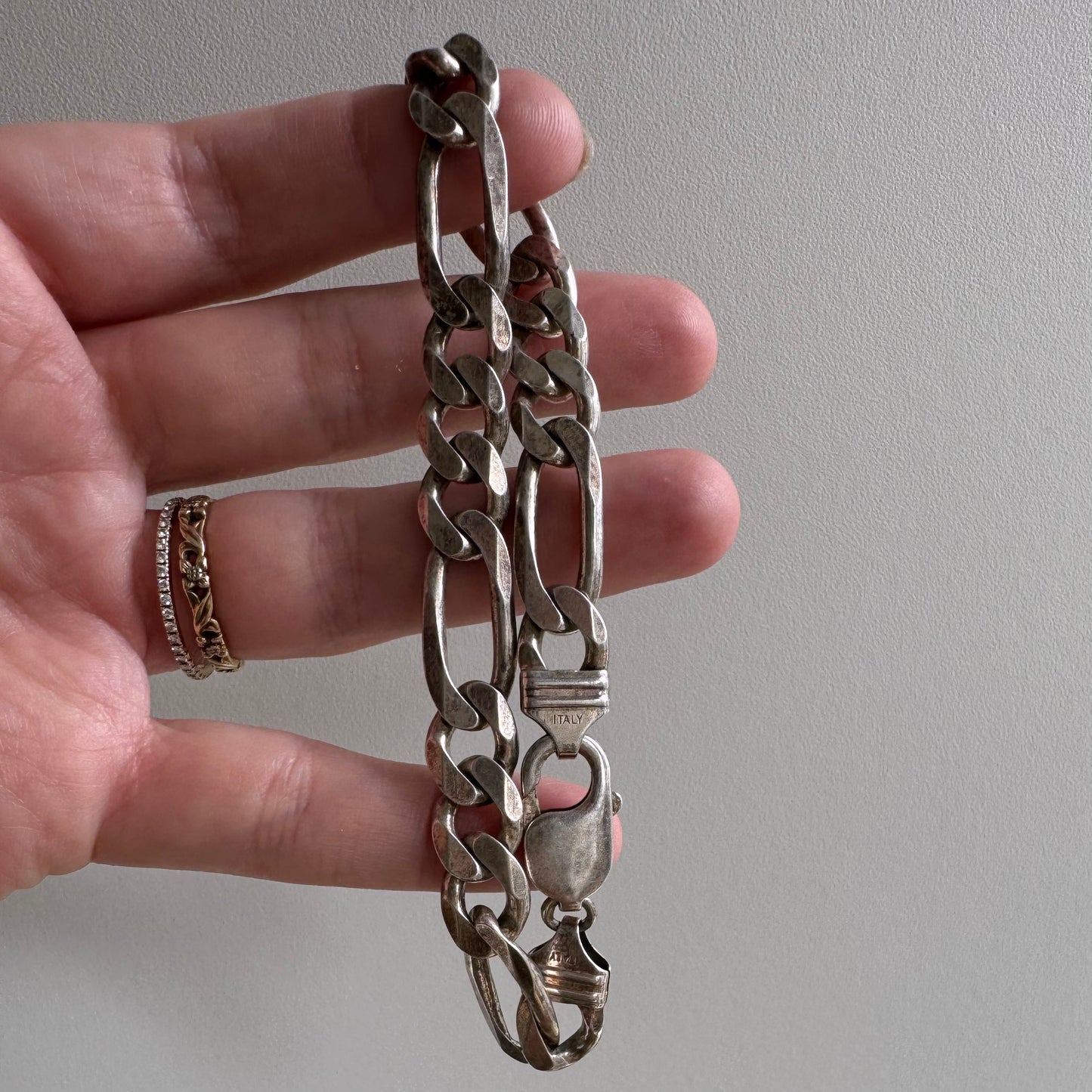 V I N T A G E // slinky silver / sterling silver figaro bracelet chain / 8.75", 26.5g