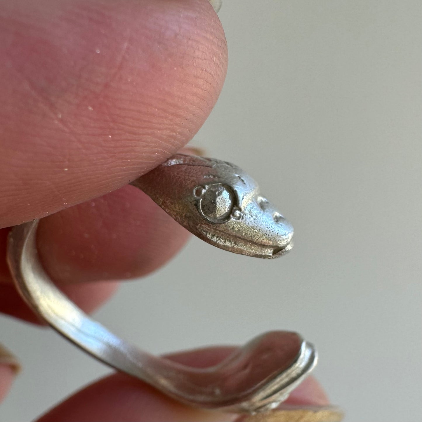 N E W // seeing double / sterling silver double headed snake stacking band / size 6.5-7