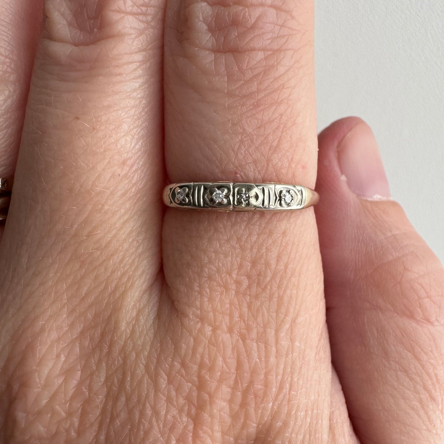 V I N T A G E // peculiar petals/ 14k yellow and white gold late art deco diamond band / size 6