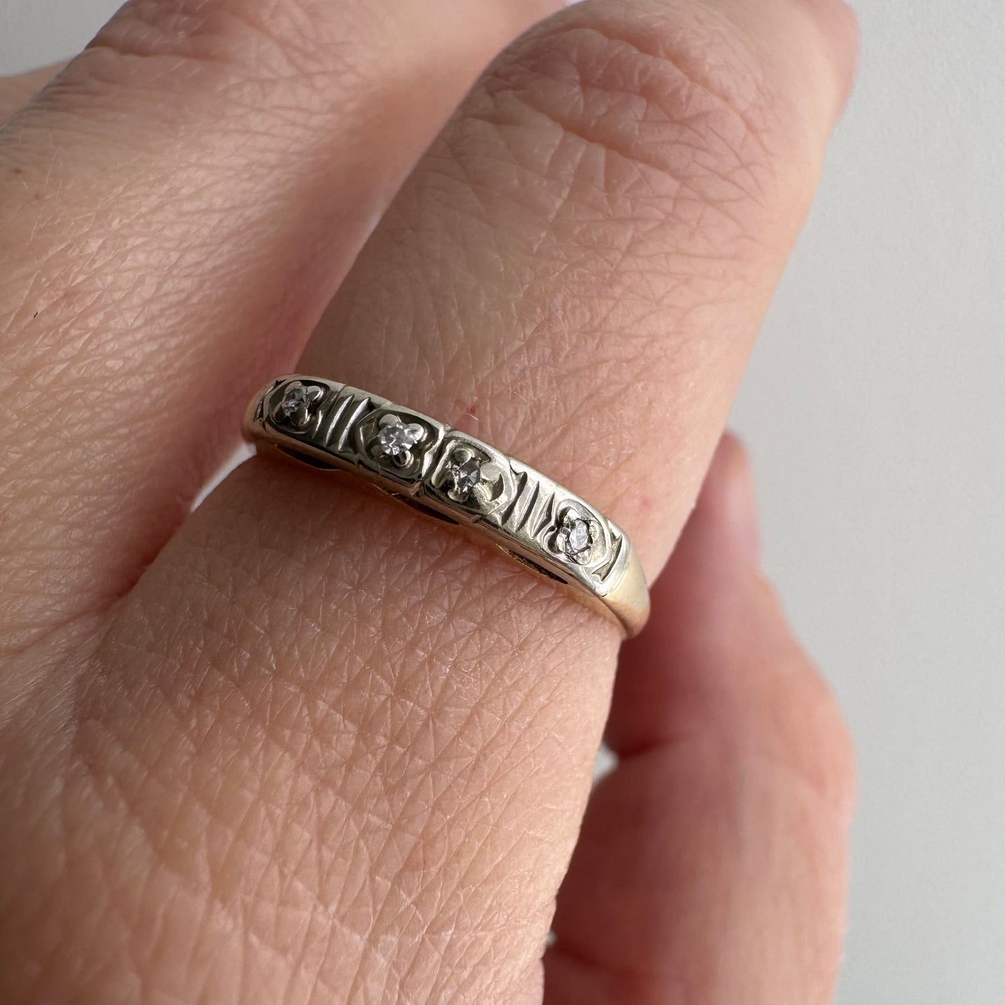 V I N T A G E // peculiar petals/ 14k yellow and white gold late art deco diamond band / size 6