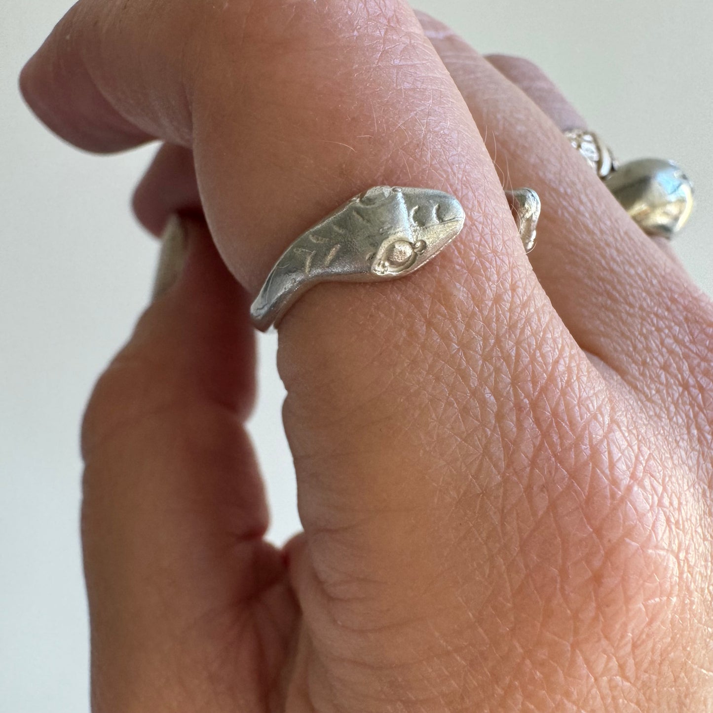 N E W // seeing double / sterling silver double headed snake stacking band / size 6.5-7