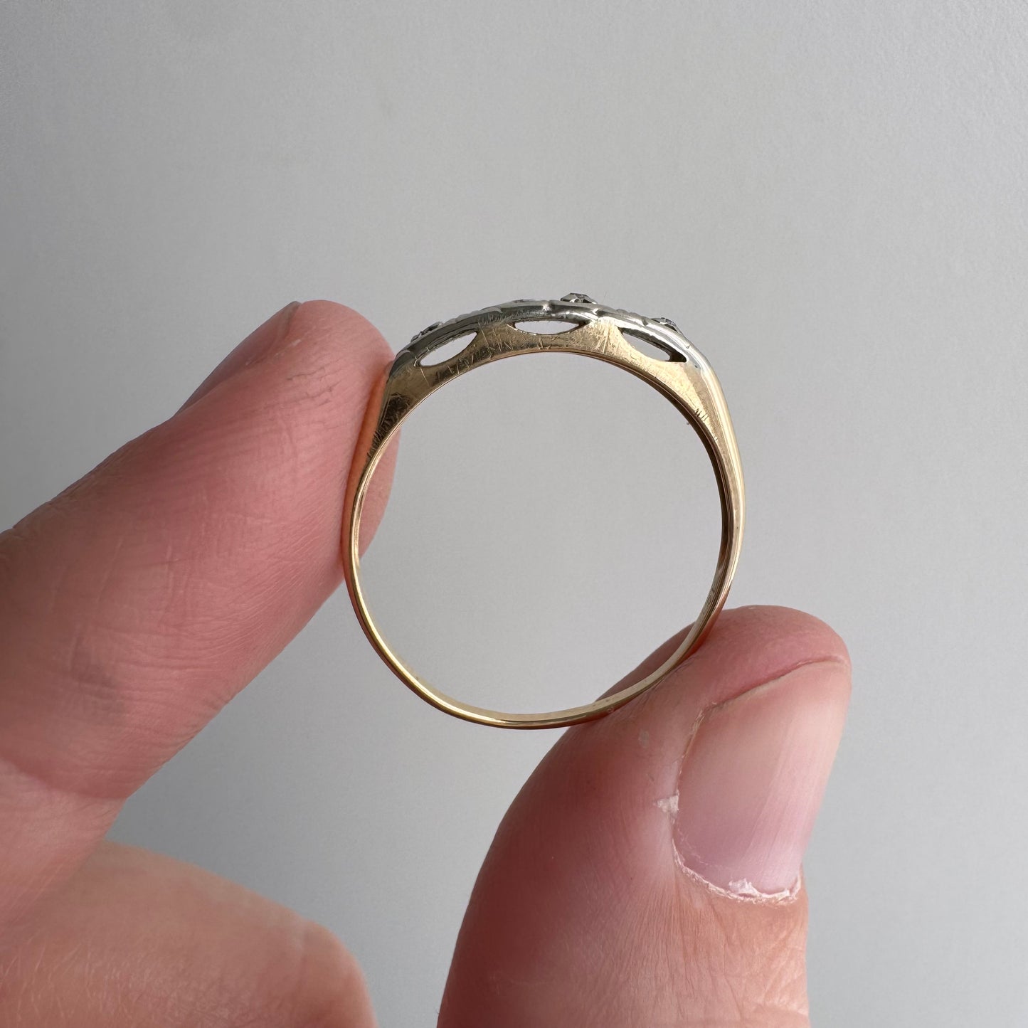 V I N T A G E // peculiar petals/ 14k yellow and white gold late art deco diamond band / size 6