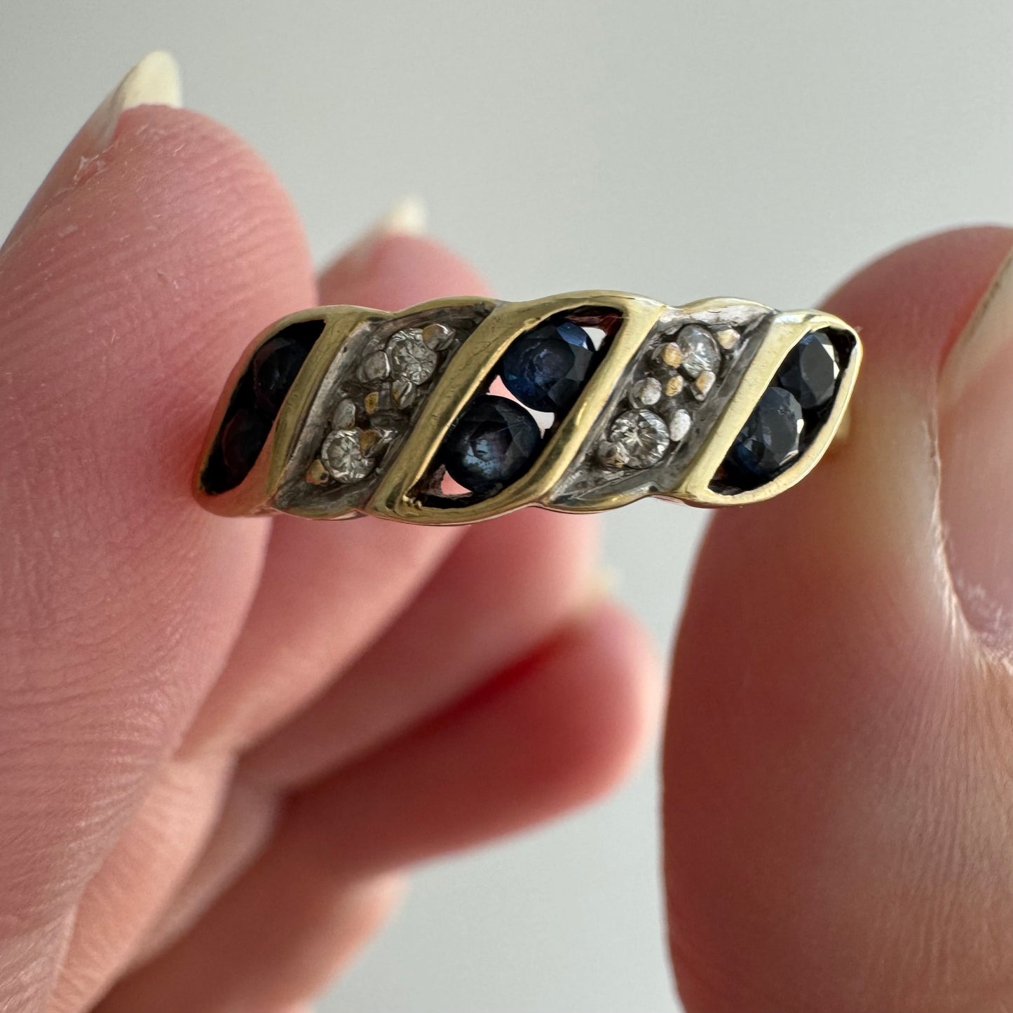 V I N T A G E // in the waves / 14k sapphire and diamond stacking band / size 5.75