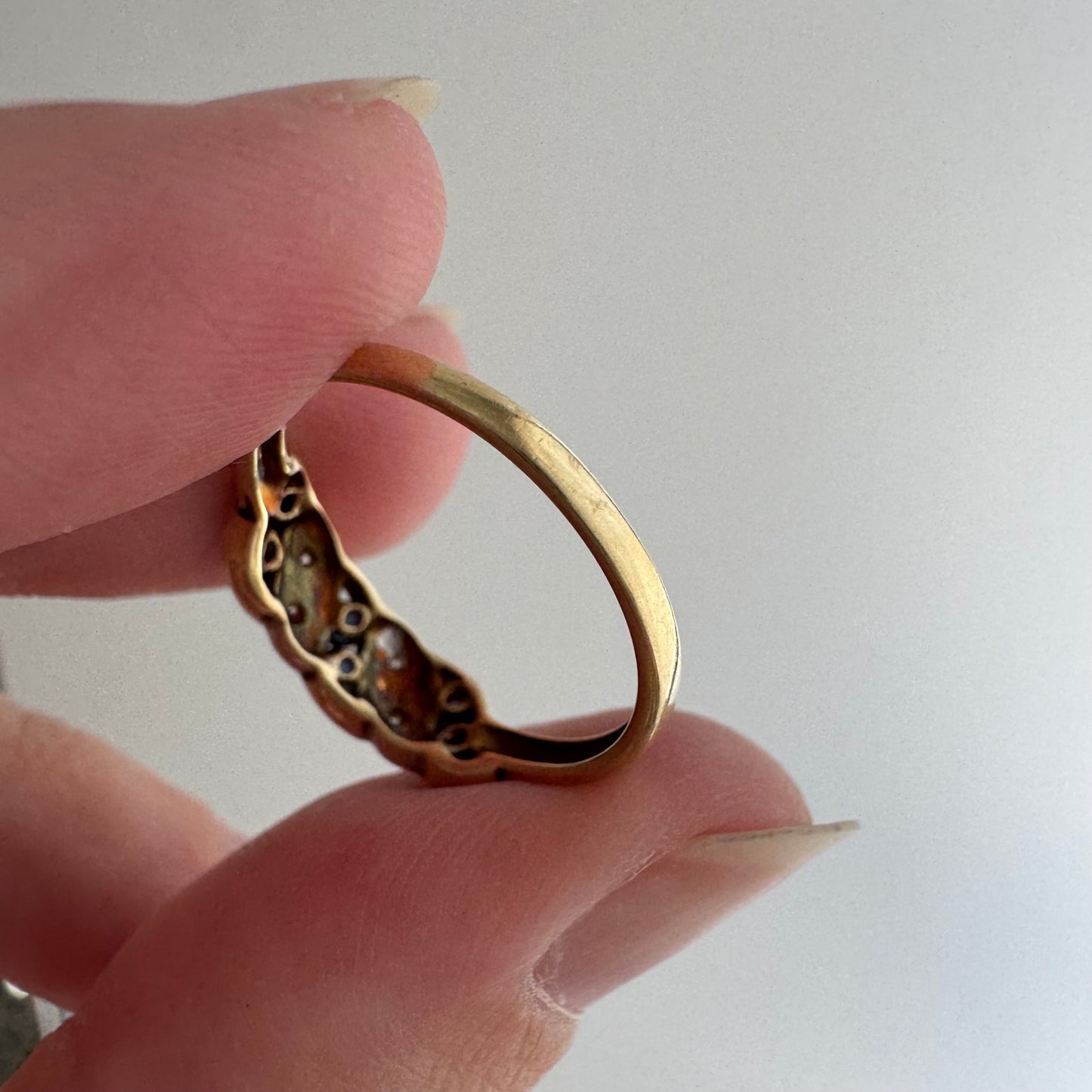 V I N T A G E // in the waves / 14k sapphire and diamond stacking band / size 5.75